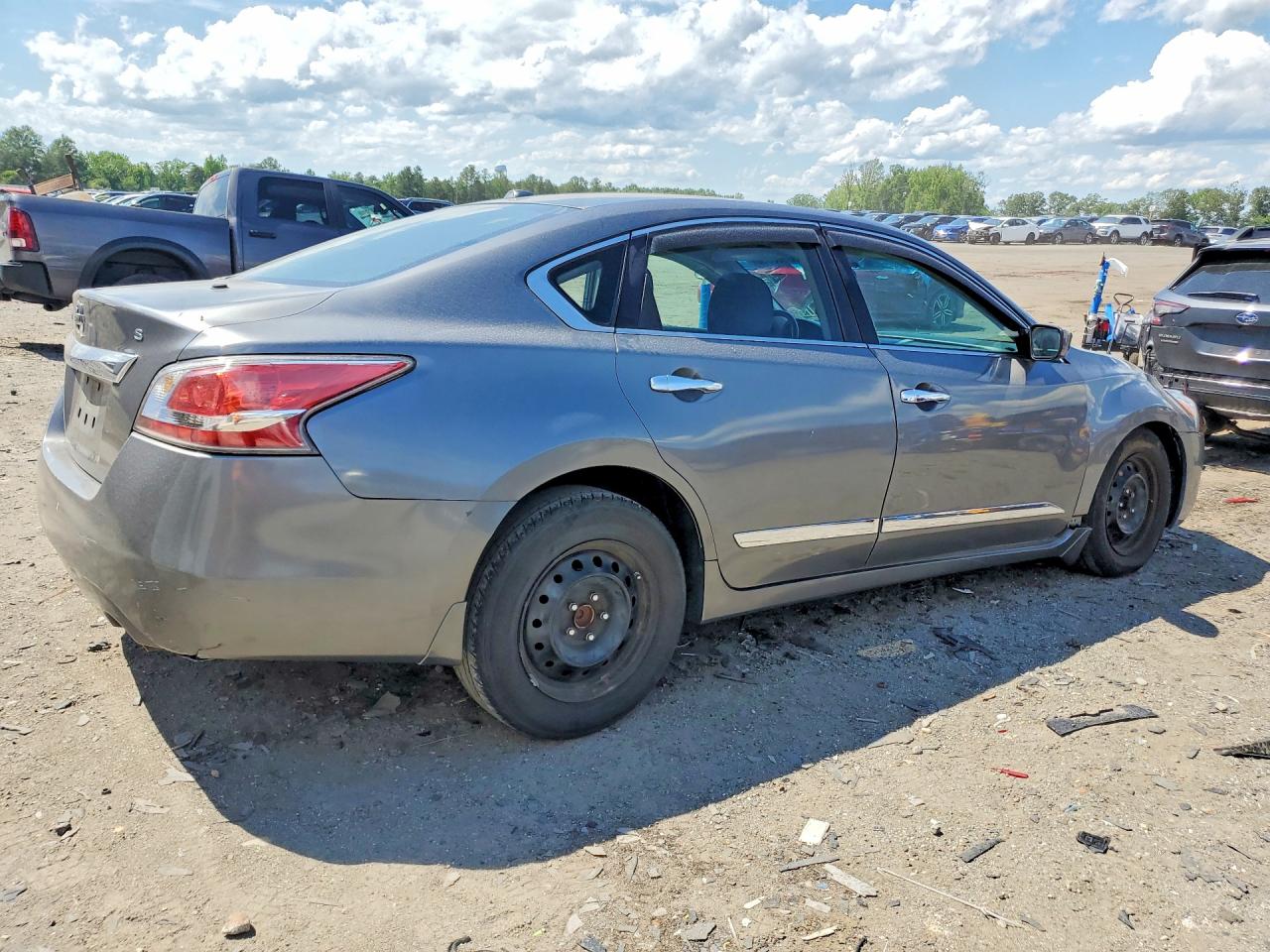 2015 Nissan Altima 2.5 S Gray vin: 1N4AL3AP3FN360518