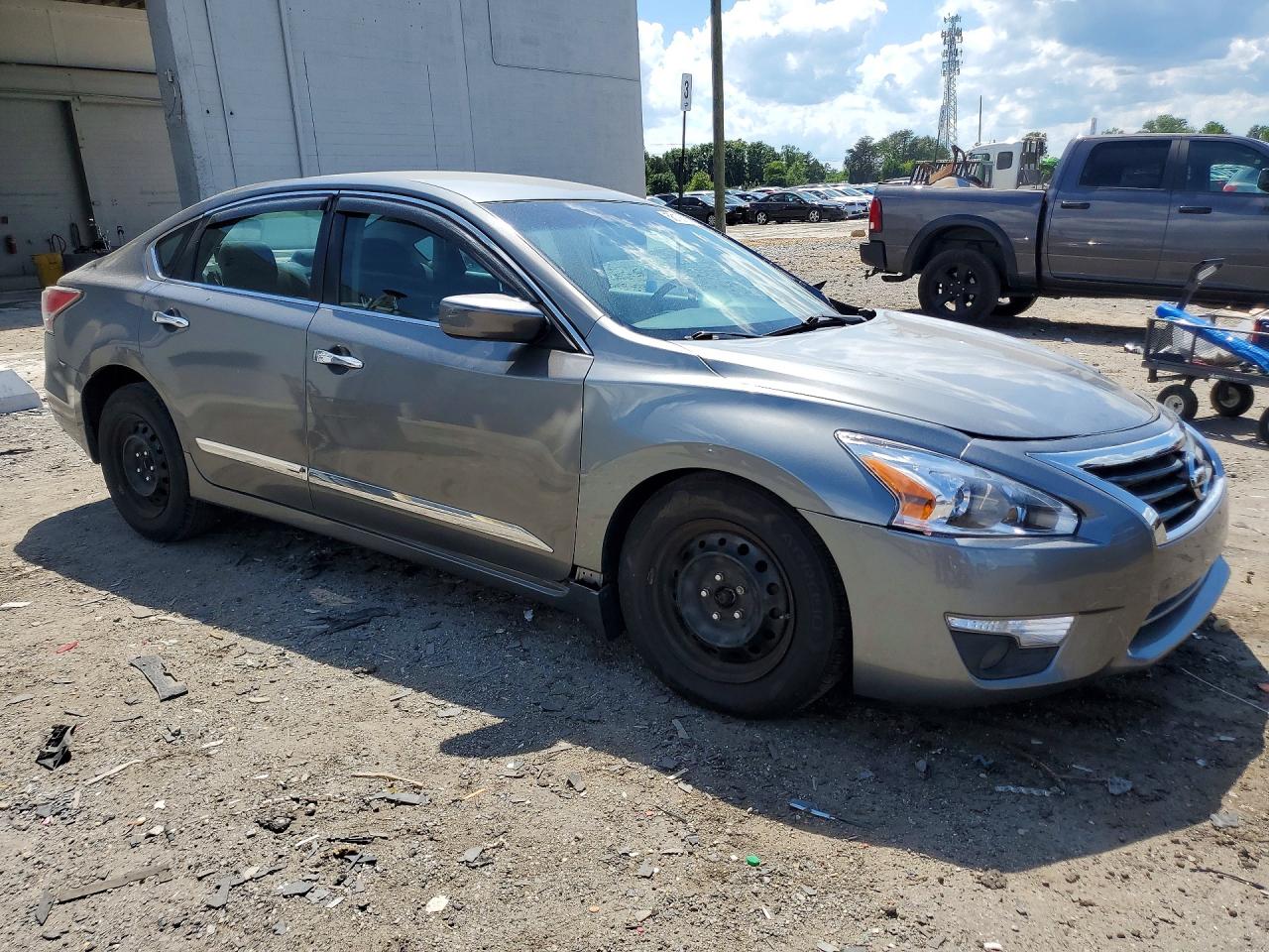 2015 Nissan Altima 2.5 S Gray vin: 1N4AL3AP3FN360518