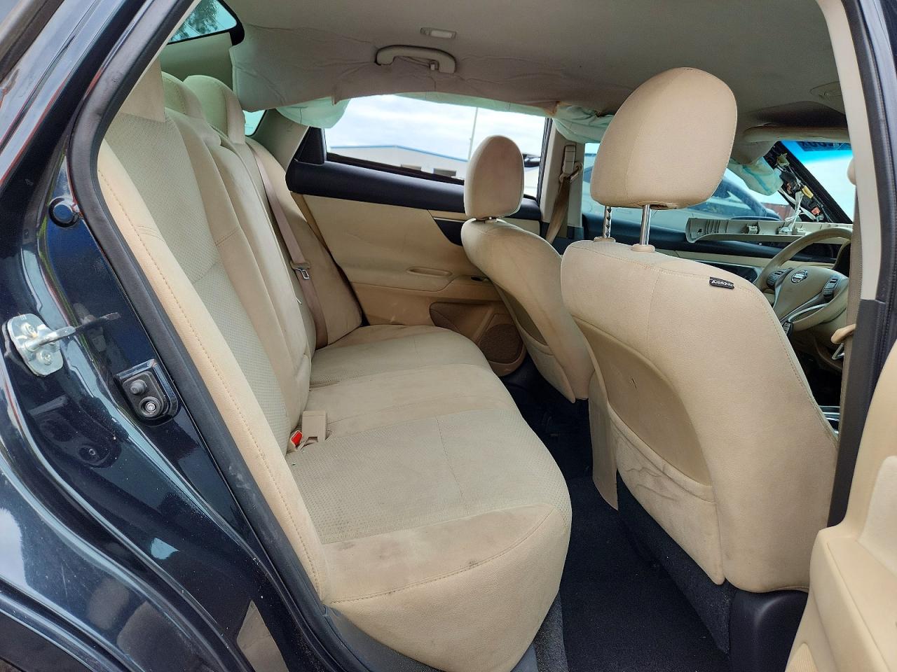 2015 Nissan Altima 2.5 S Charcoal vin: 1N4AL3AP3FN365587