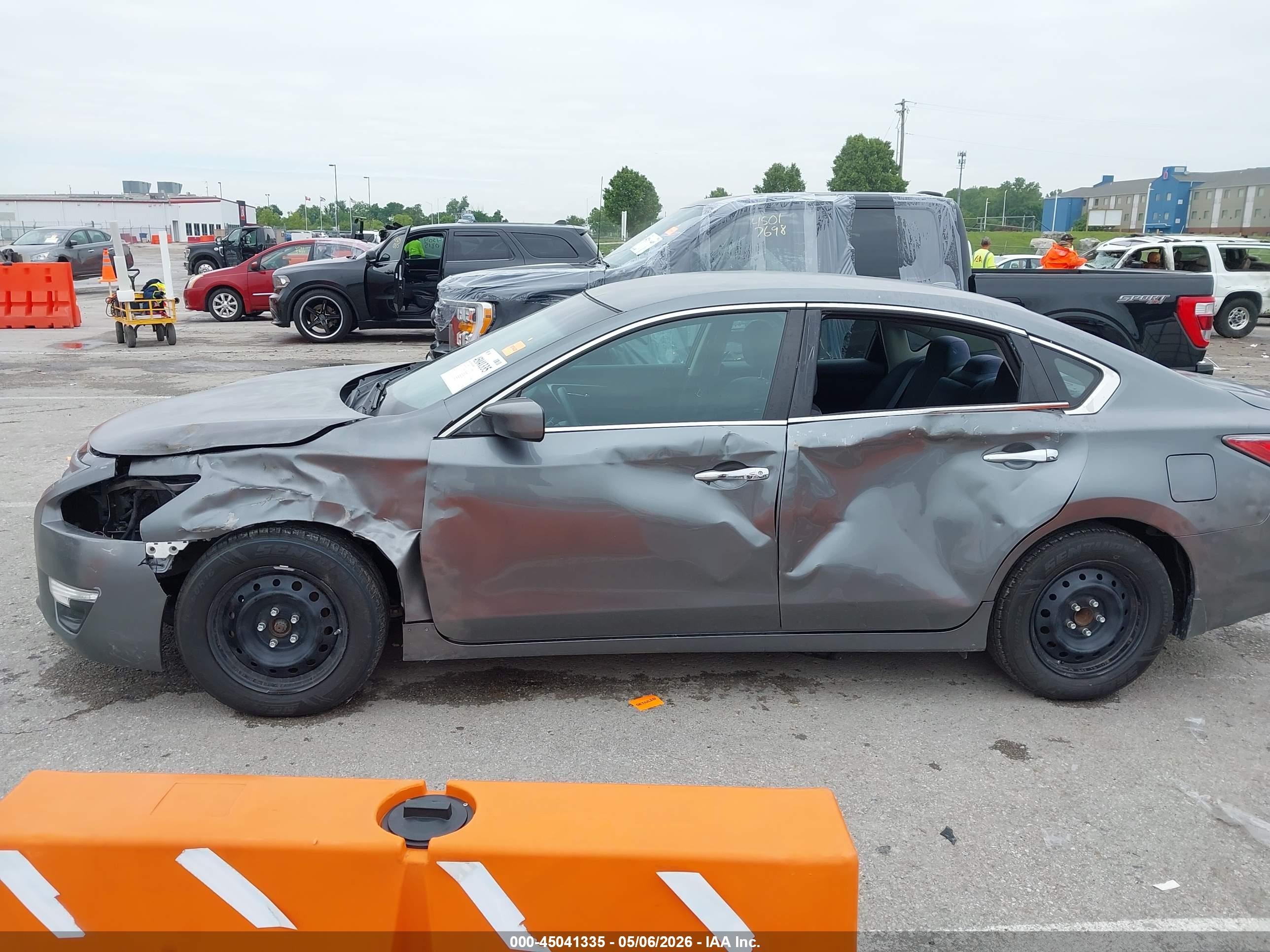 2015 Nissan Altima 2.5 S Gray vin: 1N4AL3AP3FN377187