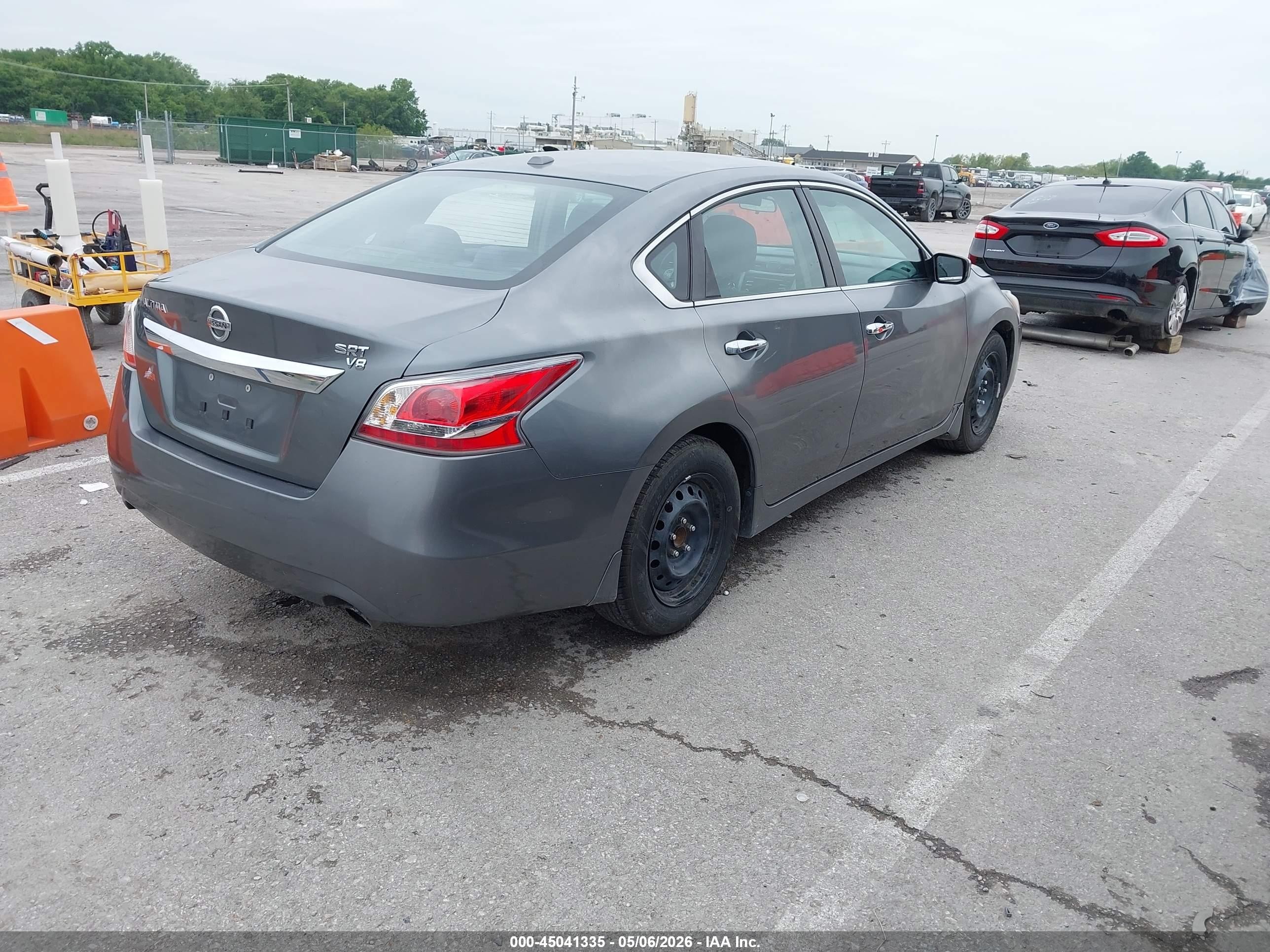 2015 Nissan Altima 2.5 S Gray vin: 1N4AL3AP3FN377187
