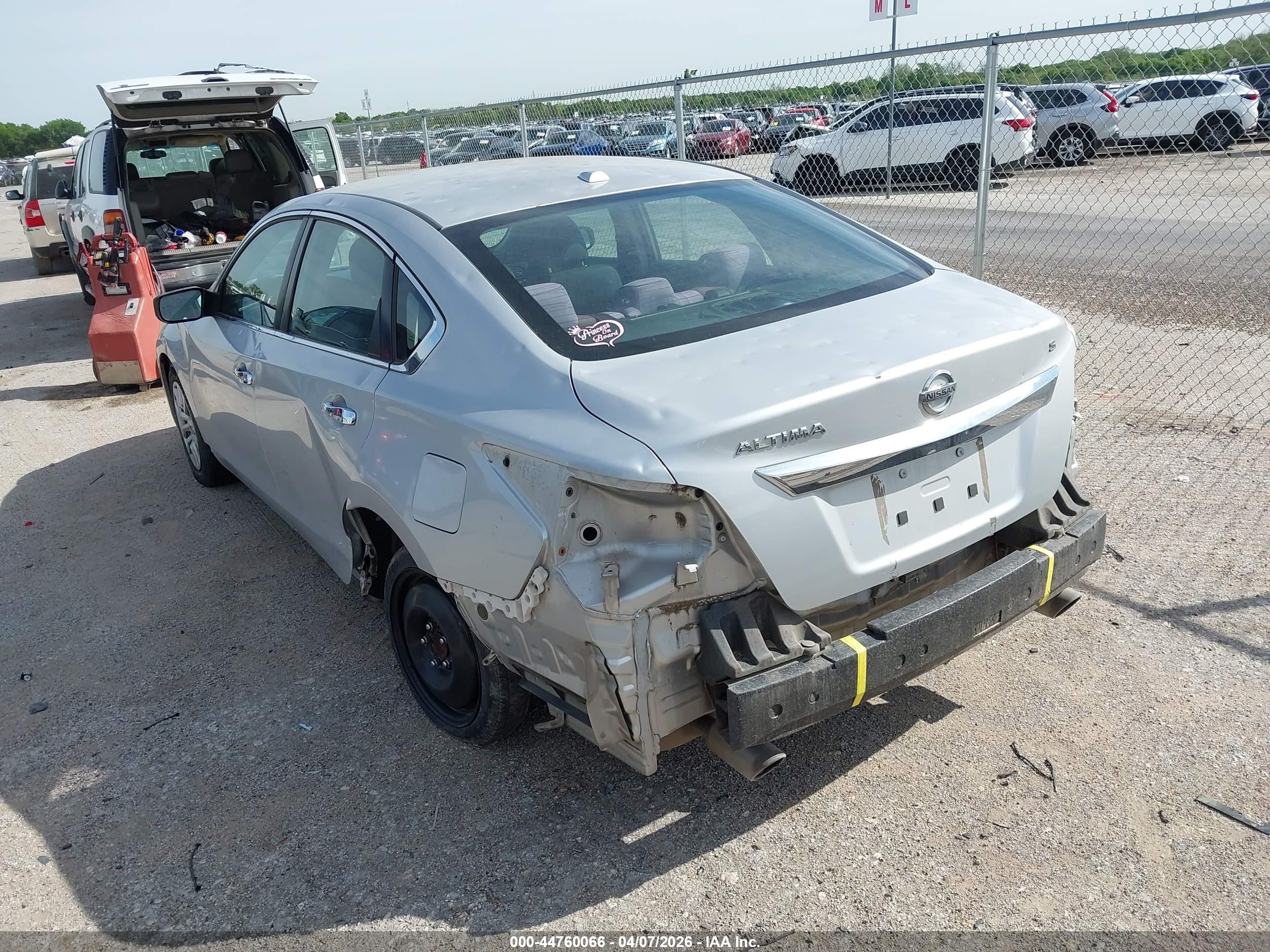 2015 Nissan Altima 2.5/2.5 S/2.5 Sl/2.5 Sv Серебряный vin: 1N4AL3AP3FN379053