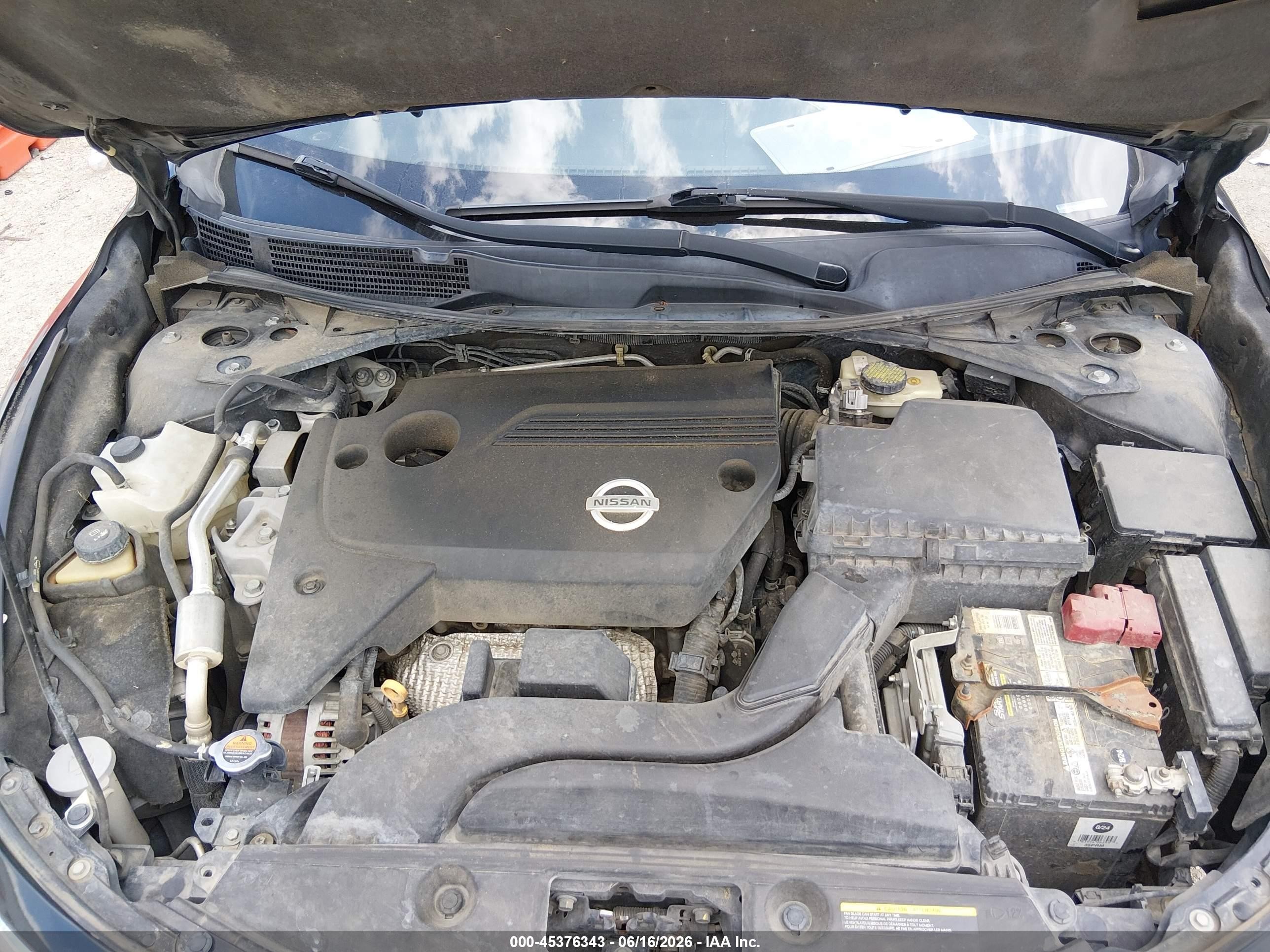 2015 Nissan Altima   Черный vin: 1N4AL3AP3FN379666