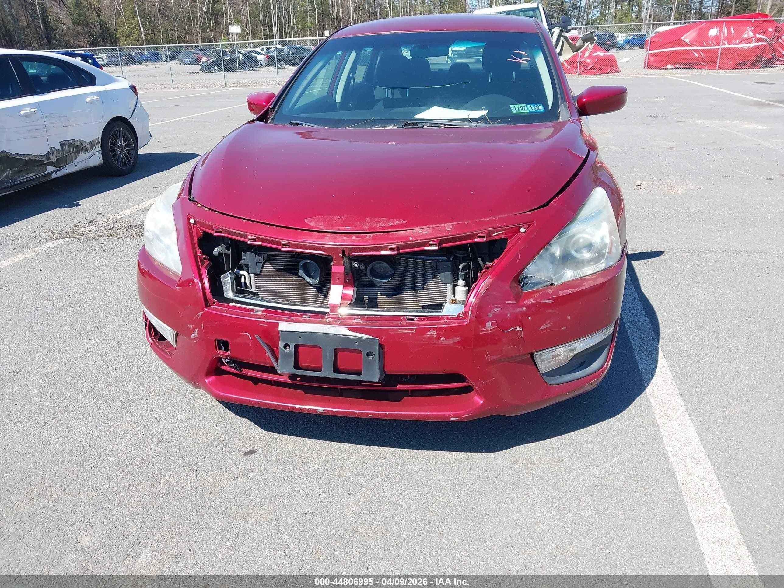 2015 Nissan Altima 2.5 S Maroon vin: 1N4AL3AP3FN380011