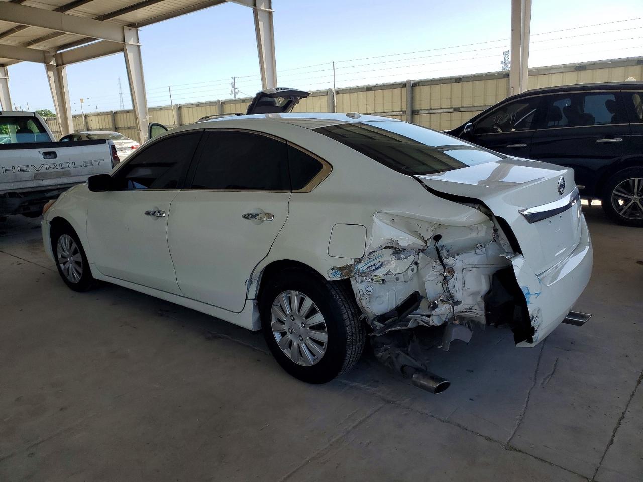 2015 Nissan Altima White vin: 1N4AL3AP3FN387606