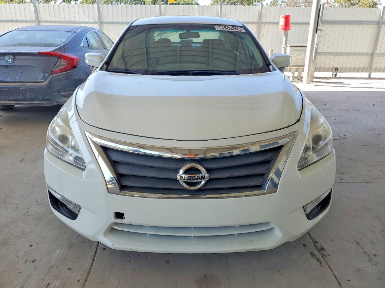 2015 Nissan Altima White vin: 1N4AL3AP3FN387606