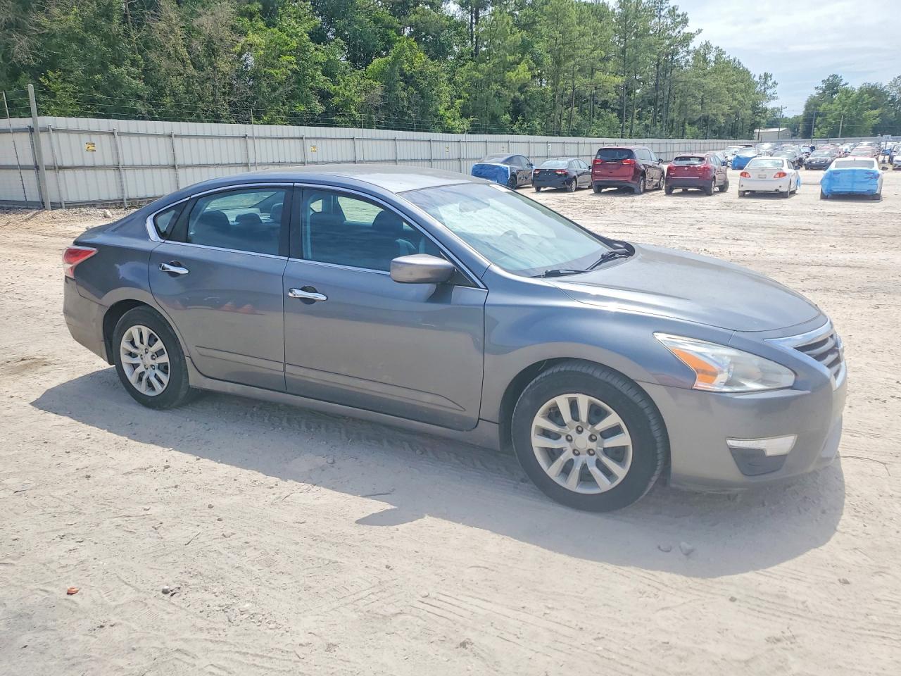 2015 Nissan Altima 2.5 S Gray vin: 1N4AL3AP3FN390554