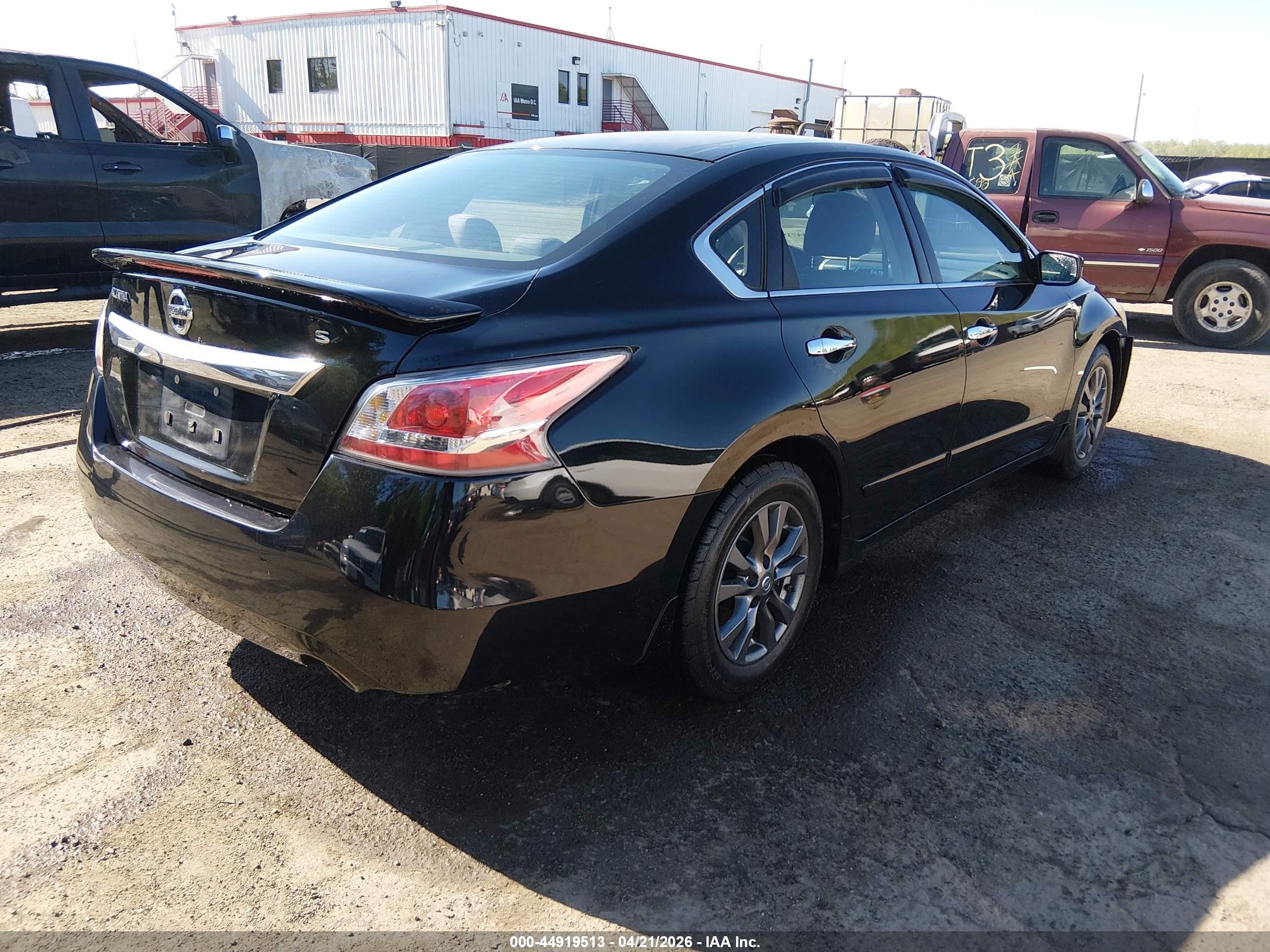 2015 Nissan Altima 2.5 S Black vin: 1N4AL3AP3FN397570