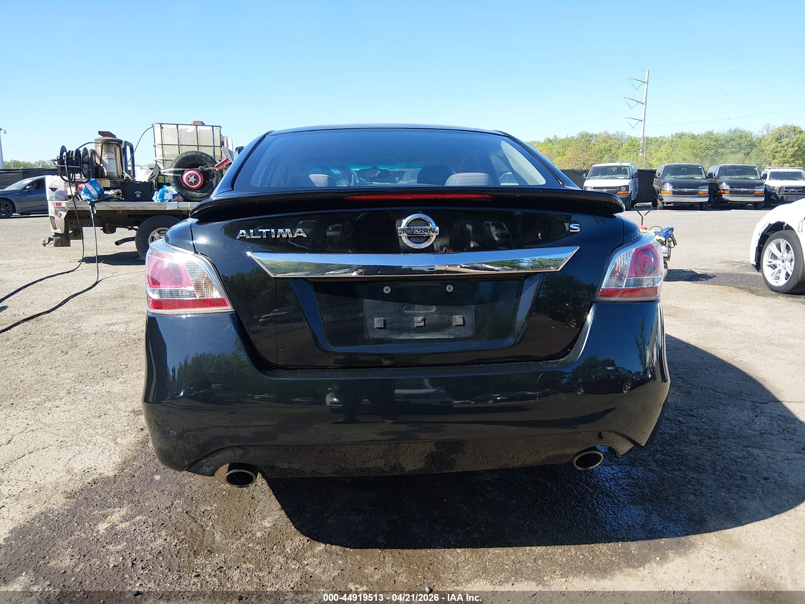2015 Nissan Altima 2.5 S Black vin: 1N4AL3AP3FN397570