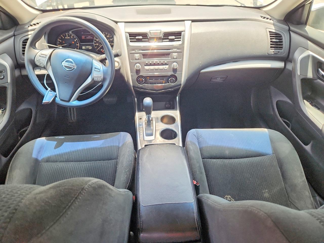2015 Nissan Altima 2.5 S White vin: 1N4AL3AP3FN403769