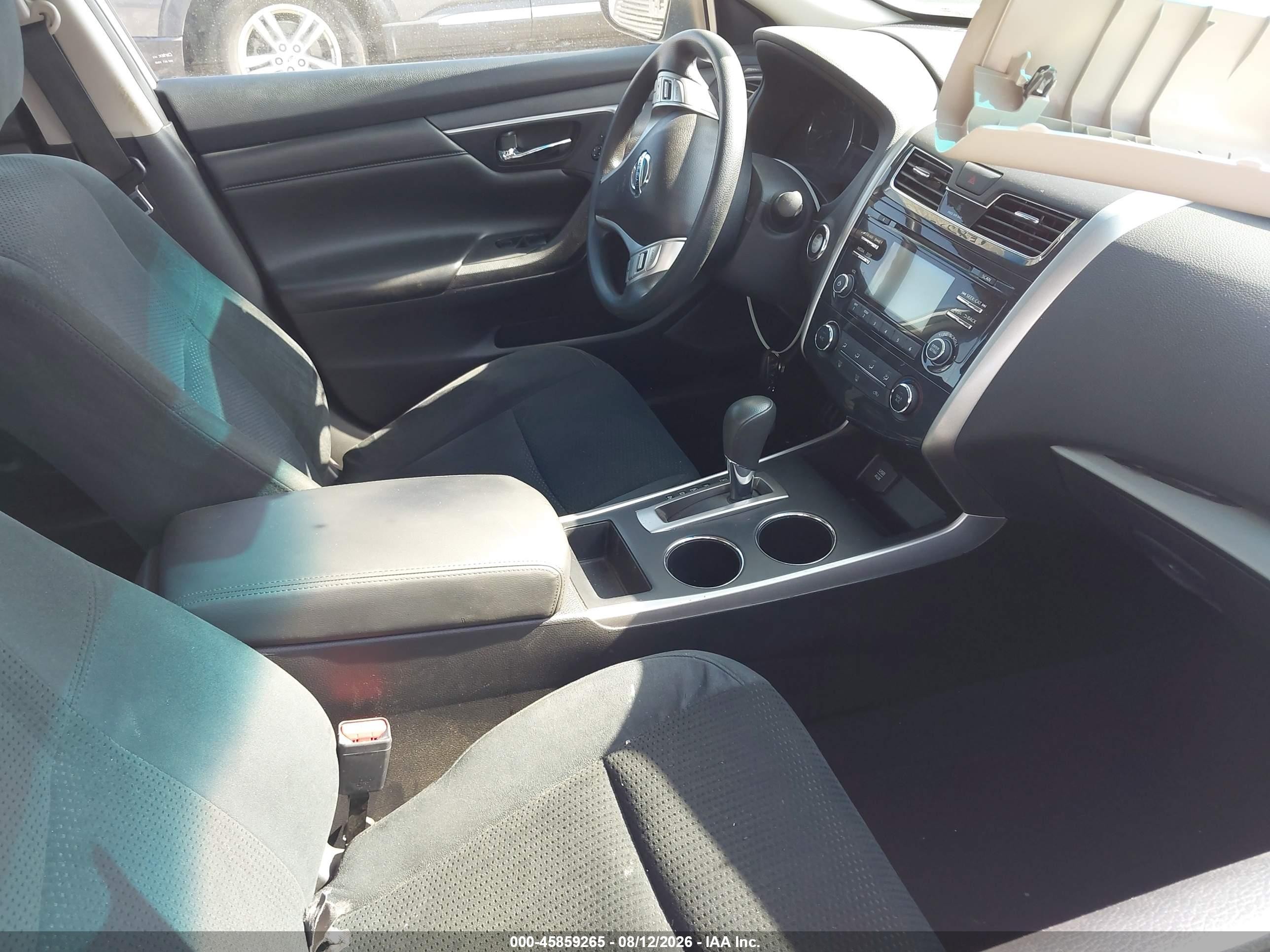 2015 Nissan Altima 2.5/2.5 S/2.5 Sl/2.5 Sv White vin: 1N4AL3AP3FN864969