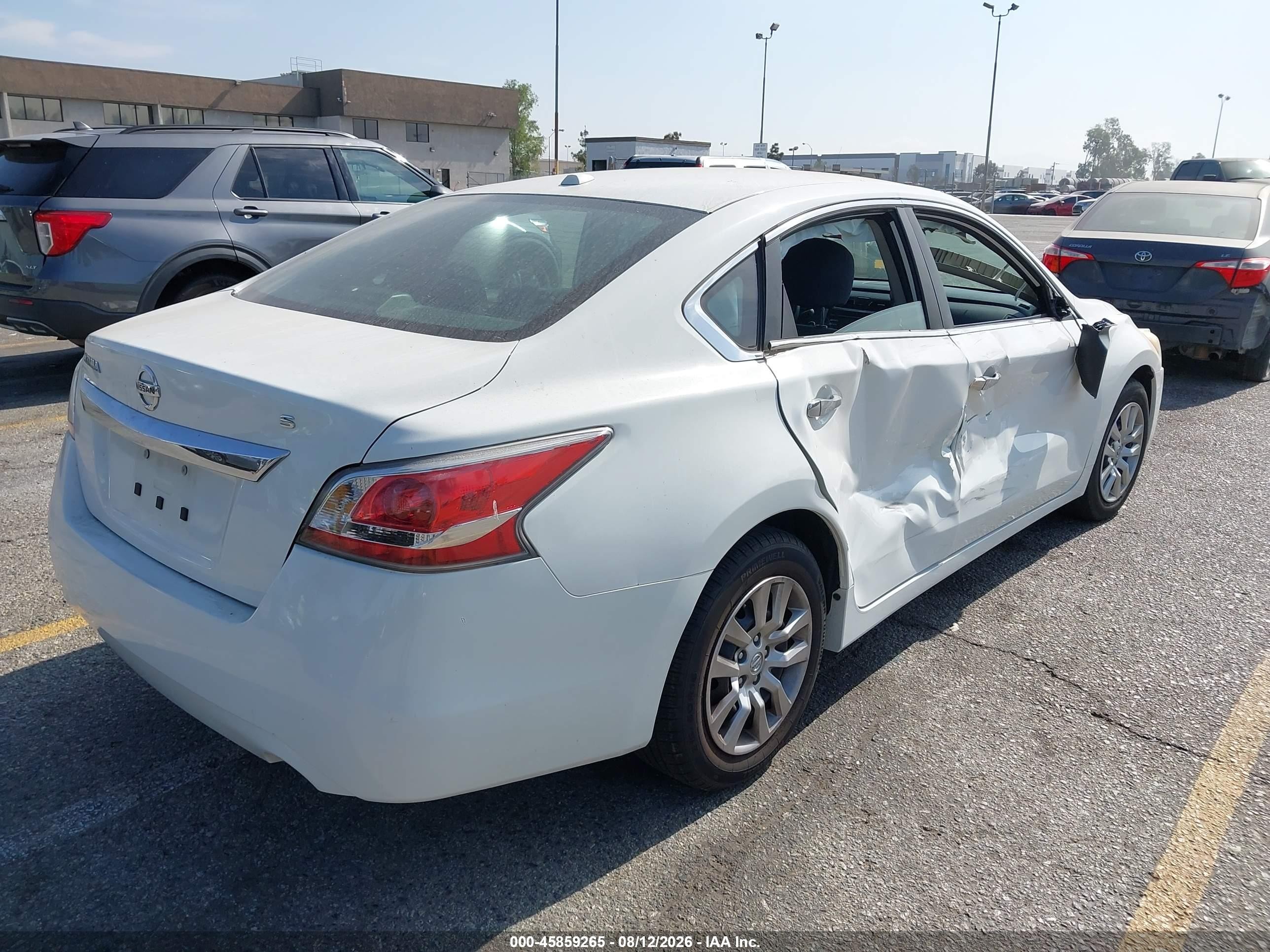 2015 Nissan Altima 2.5/2.5 S/2.5 Sl/2.5 Sv White vin: 1N4AL3AP3FN864969