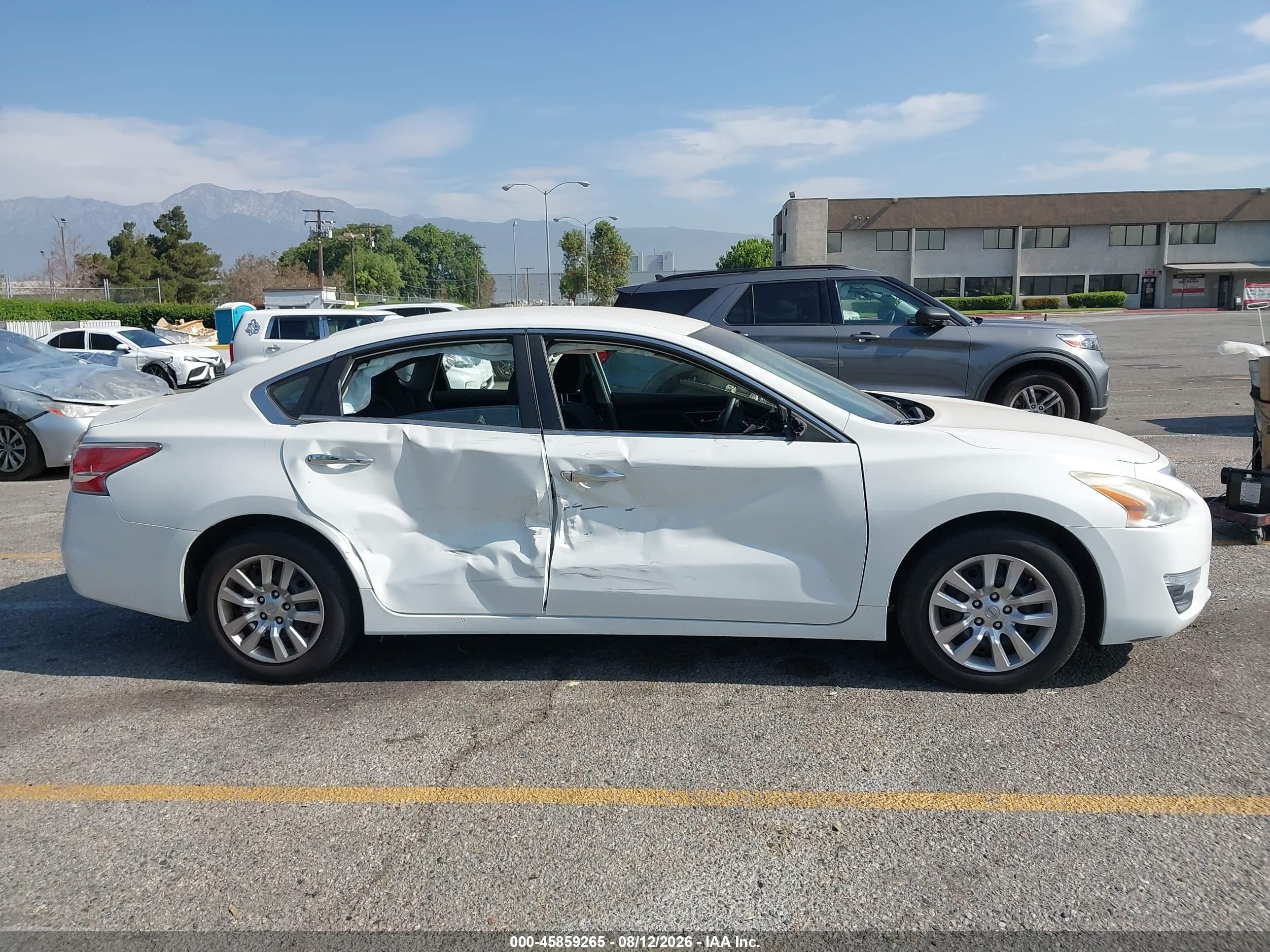2015 Nissan Altima 2.5/2.5 S/2.5 Sl/2.5 Sv White vin: 1N4AL3AP3FN864969