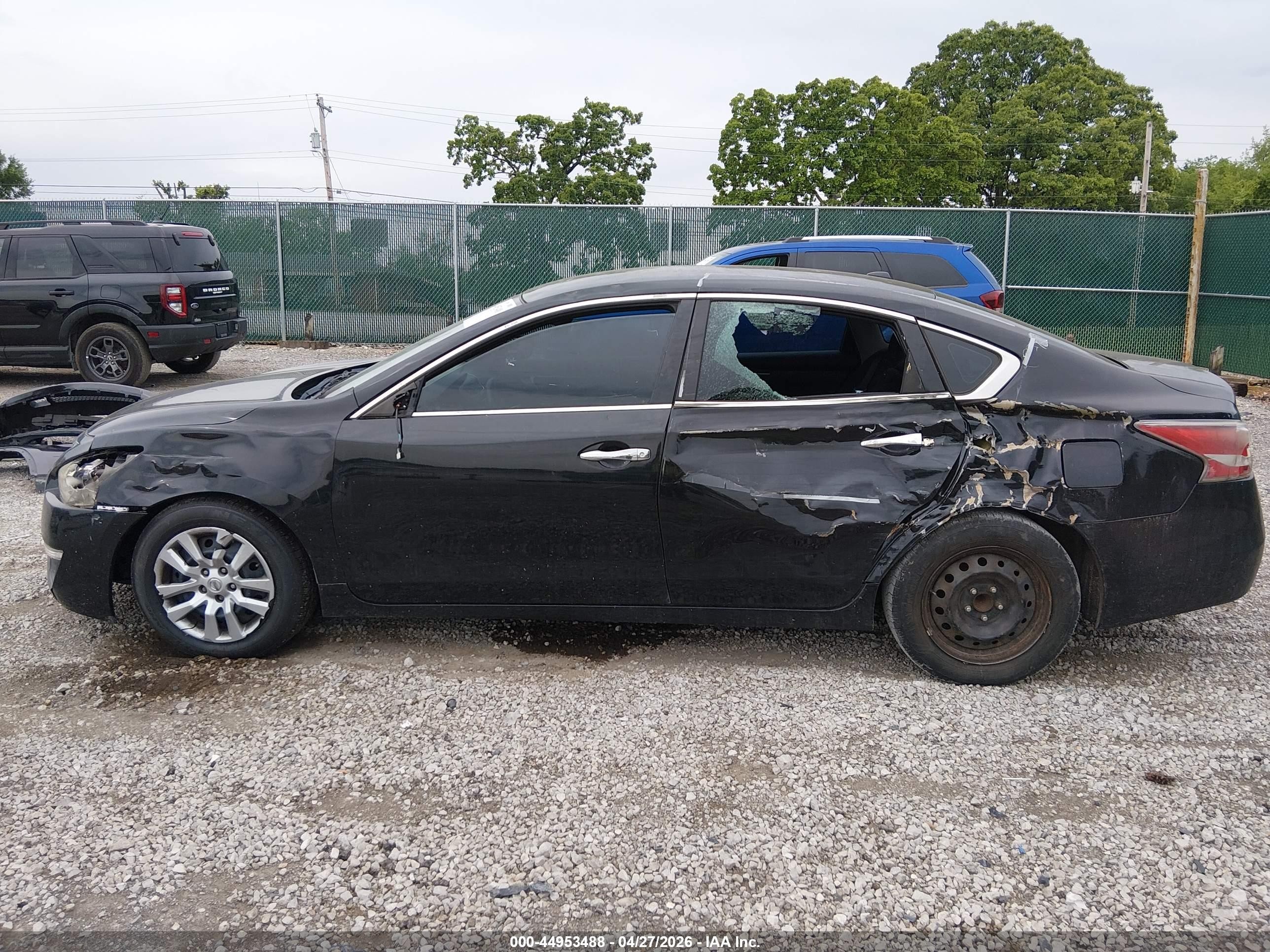 2015 Nissan Altima 2.5/2.5 S/2.5 Sl/2.5 Sv Black vin: 1N4AL3AP3FN866821