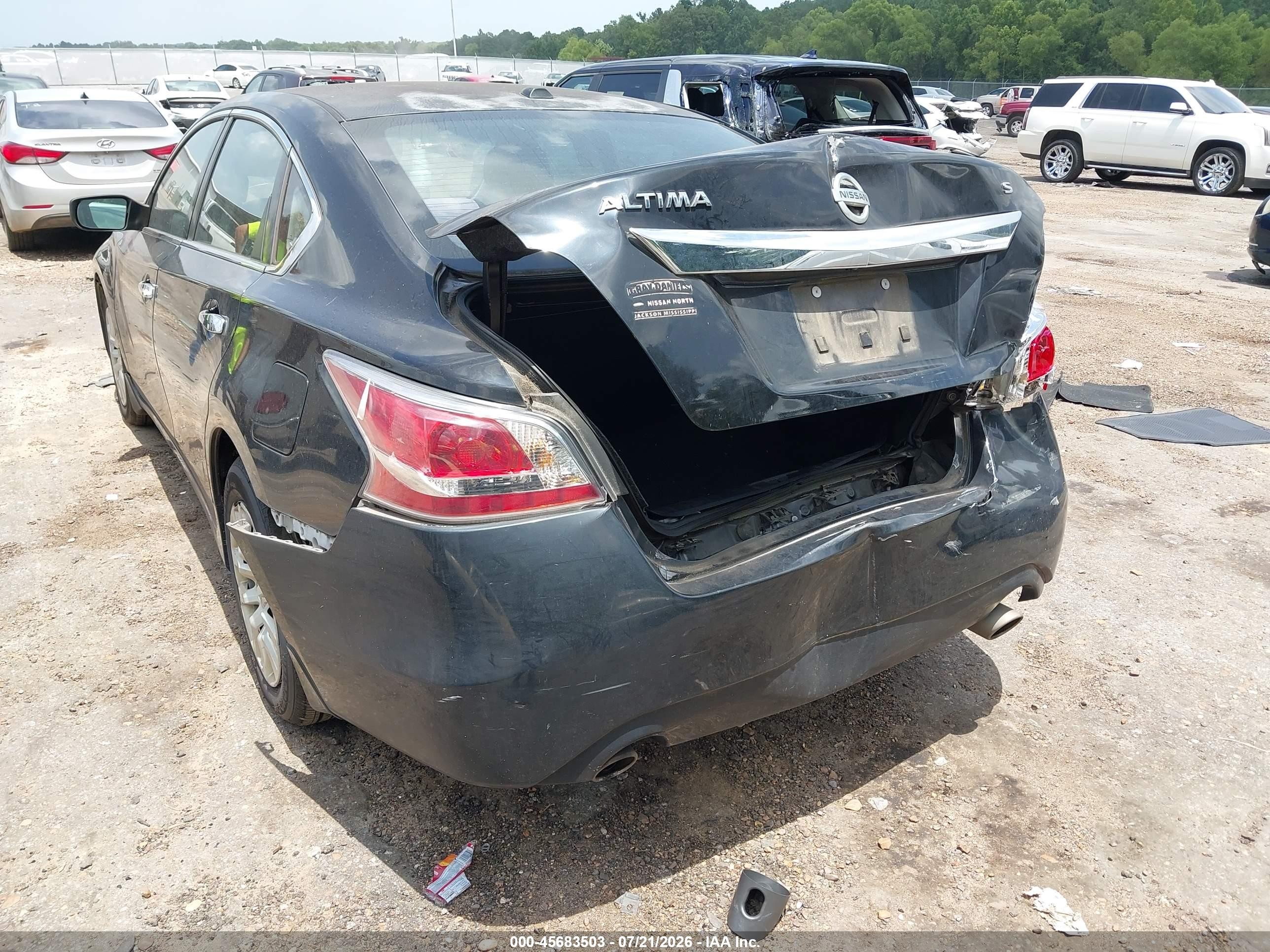 2015 Nissan Altima 2.5 S Black vin: 1N4AL3AP3FN880542