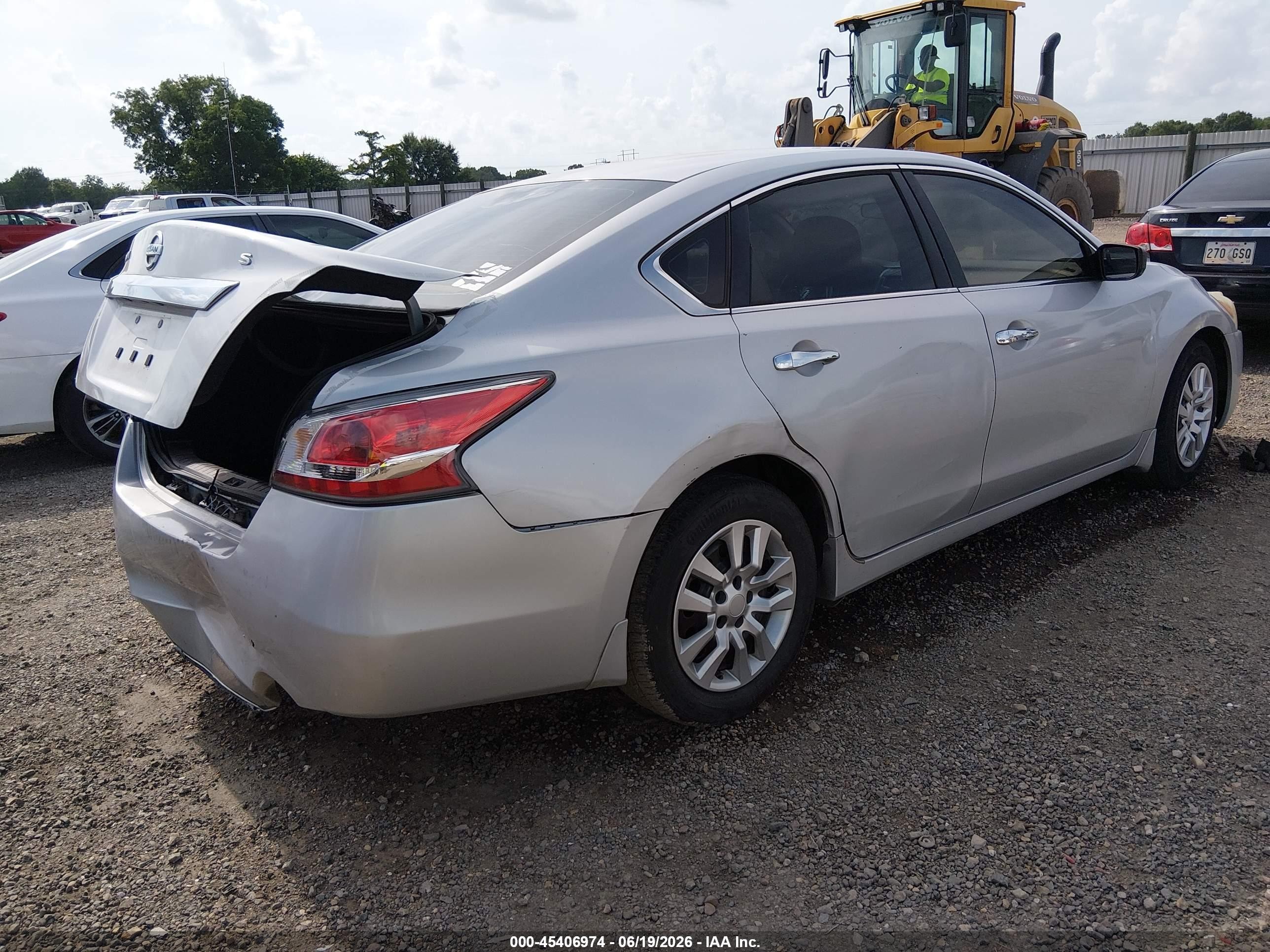 2015 Nissan Altima 2.5 S Silver vin: 1N4AL3AP3FN883554