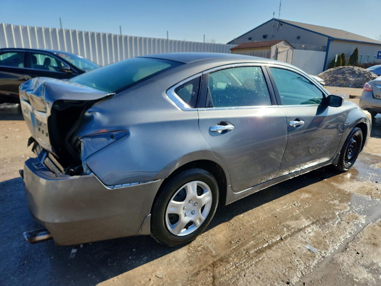 2015 Nissan Altima 2.5 S Gray vin: 1N4AL3AP3FN888284