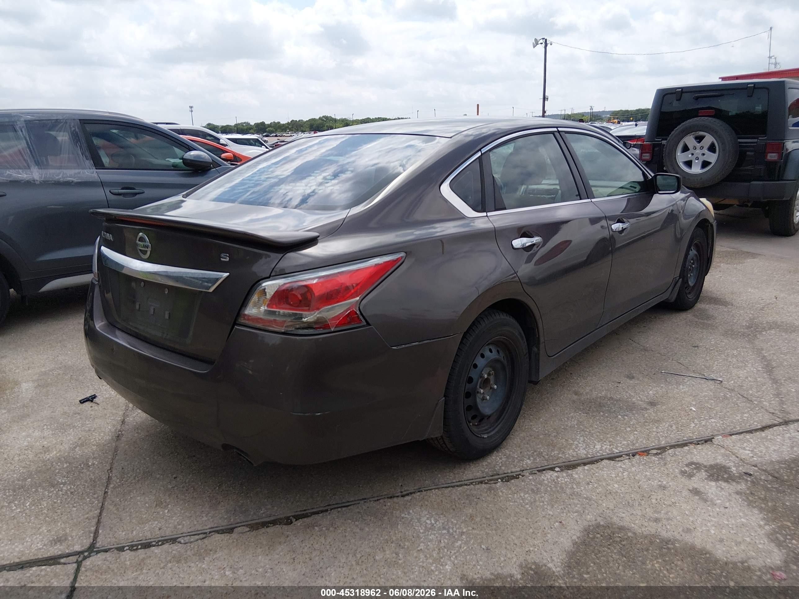 2015 Nissan Altima 2.5 S Brown vin: 1N4AL3AP3FN889466
