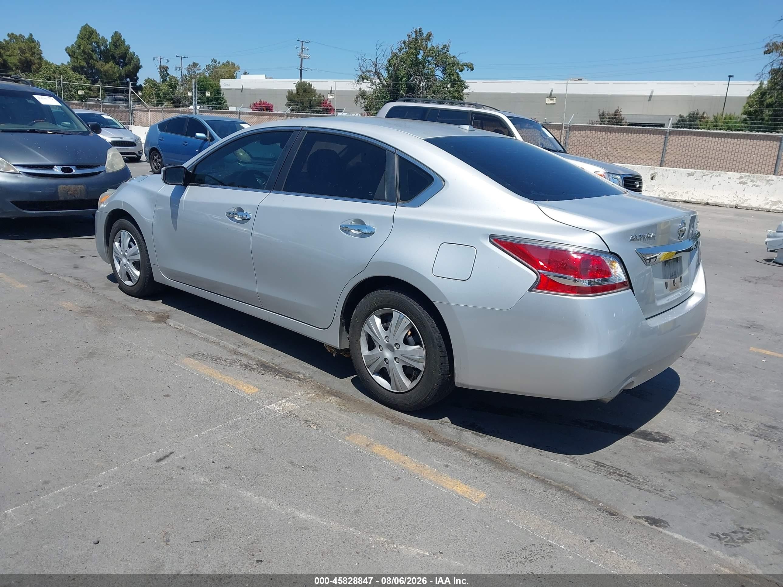 2015 Nissan Altima 2.5/2.5 S/2.5 Sl/2.5 Sv Silver vin: 1N4AL3AP3FN890391