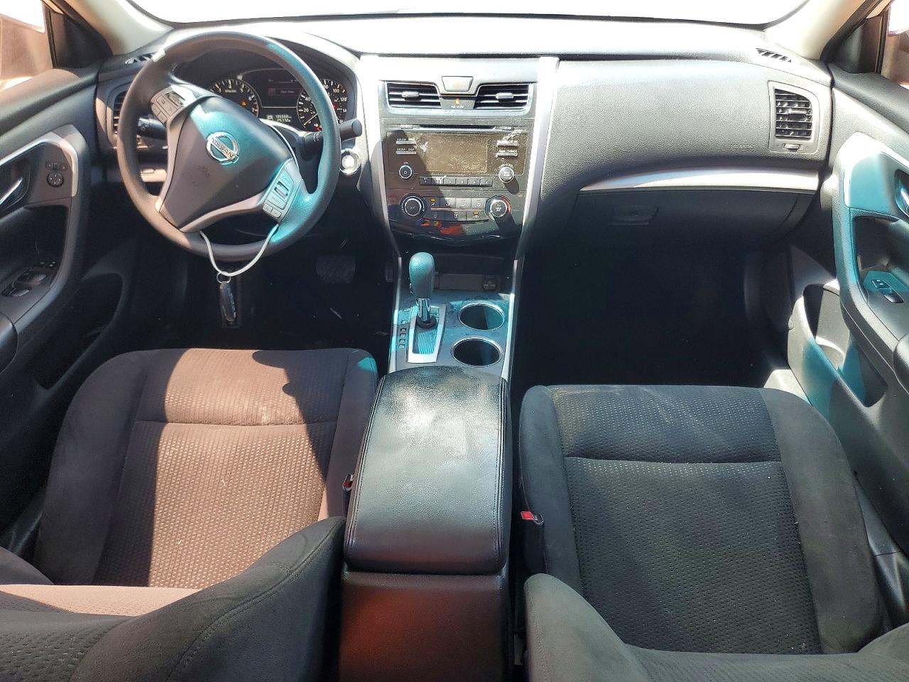 2015 Nissan Altima 2.5 S White vin: 1N4AL3AP3FN890634