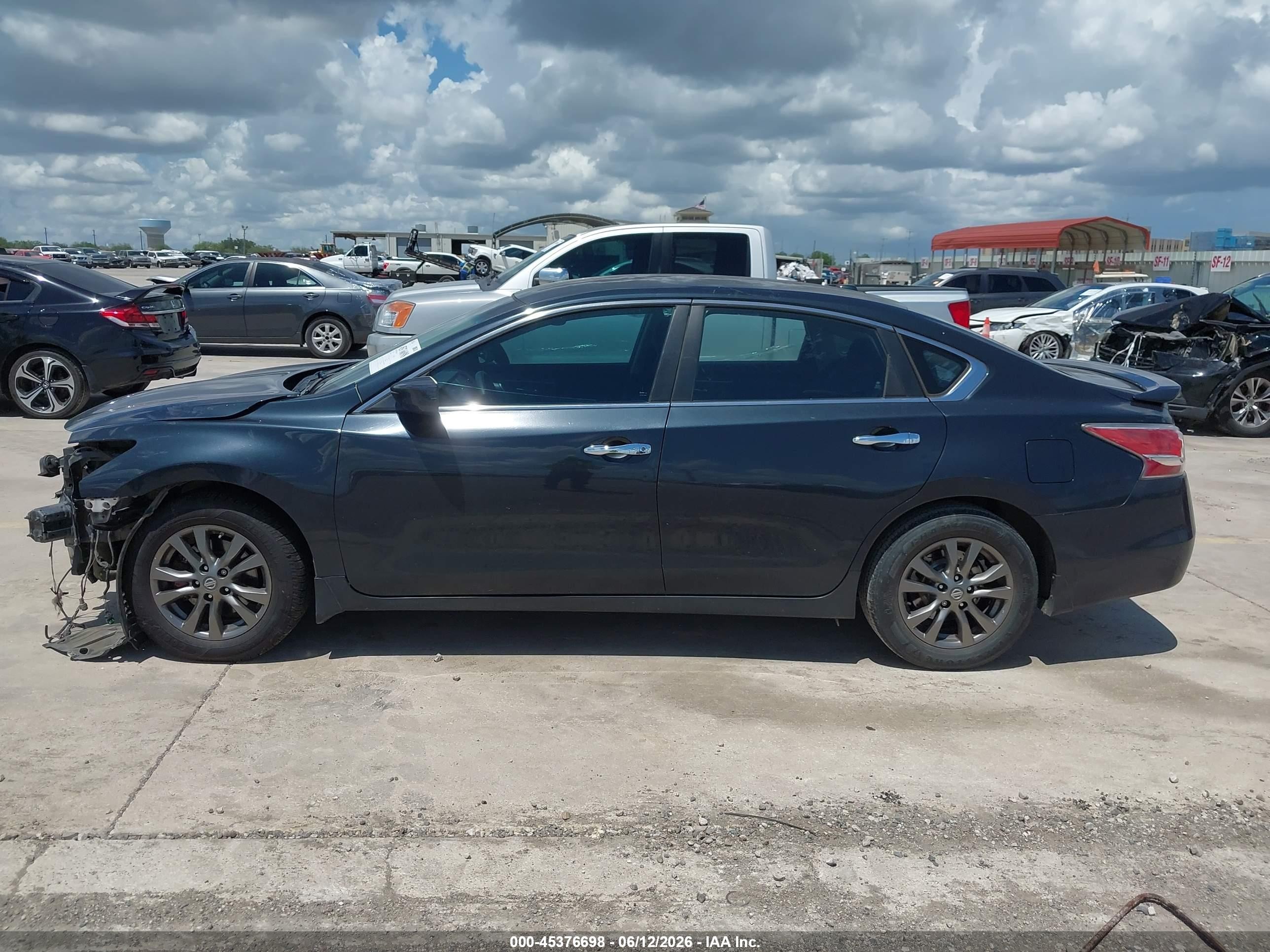 2015 Nissan Altima 2.5 S Gray vin: 1N4AL3AP3FN901258