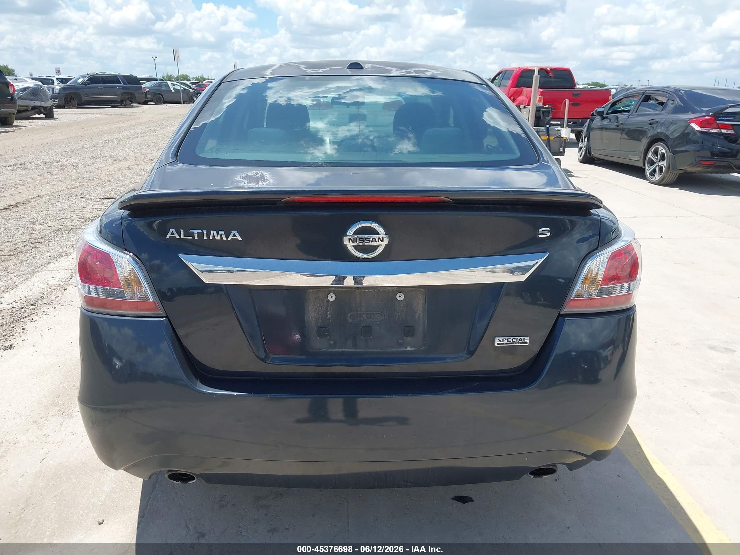 2015 Nissan Altima 2.5 S Gray vin: 1N4AL3AP3FN901258