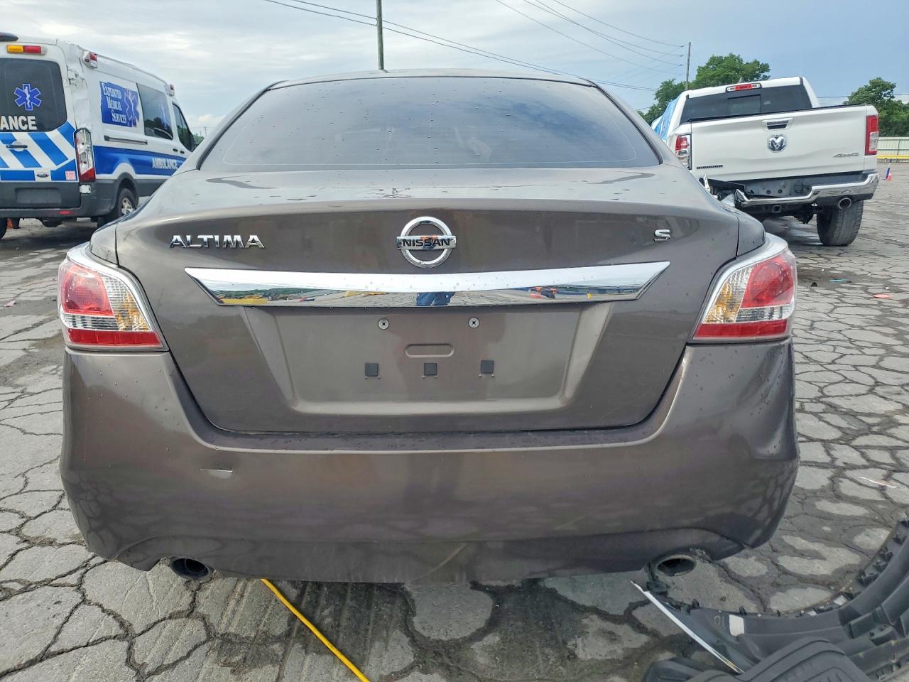 2015 Nissan Altima 2.5 S Brown vin: 1N4AL3AP3FN904581