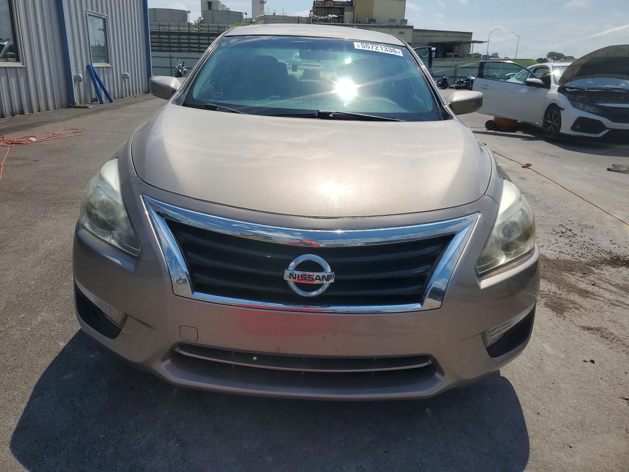 2015 Nissan Altima 2.5 S Beige vin: 1N4AL3AP3FN916097