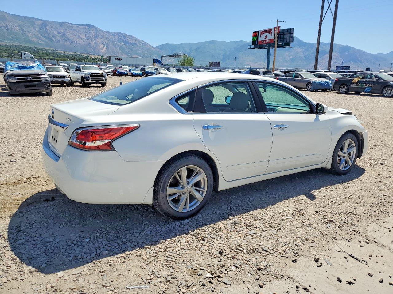2015 Nissan Altima 2.5 Sl Белый vin: 1N4AL3AP3FN919307