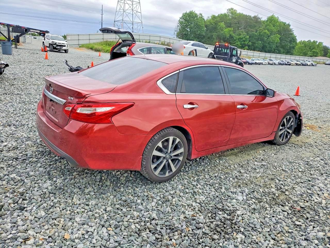 2016 Nissan Altima 2.5 Sr Красный vin: 1N4AL3AP3GC220885