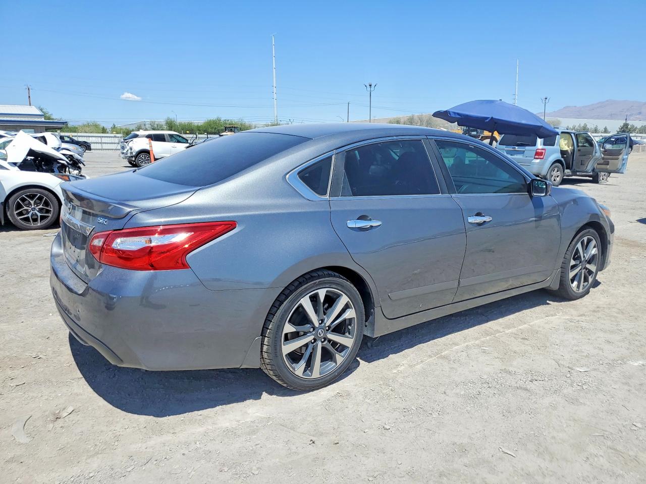 2016 Nissan Altima 2.5 Sr Gray vin: 1N4AL3AP3GC272548