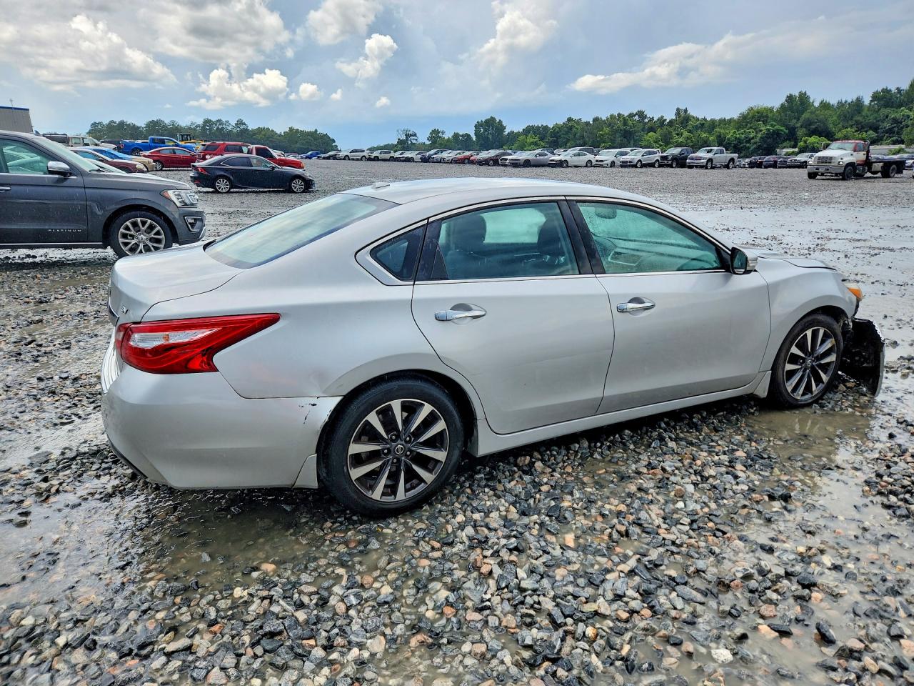 2016 Nissan Altima 2.5 Sv Silver vin: 1N4AL3AP3GC281606