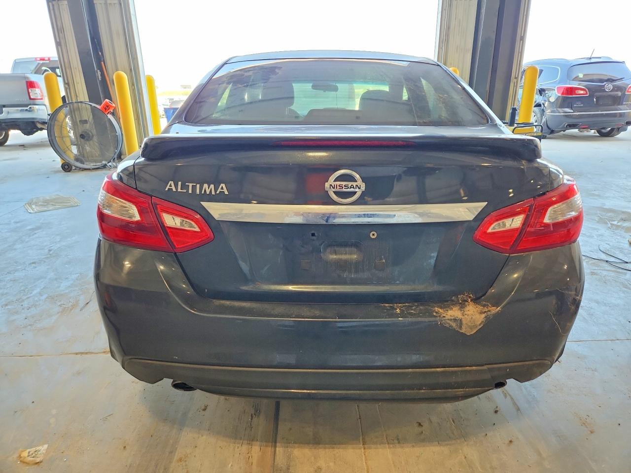 2016 Nissan Altima 2.5 S Black vin: 1N4AL3AP3GC283789