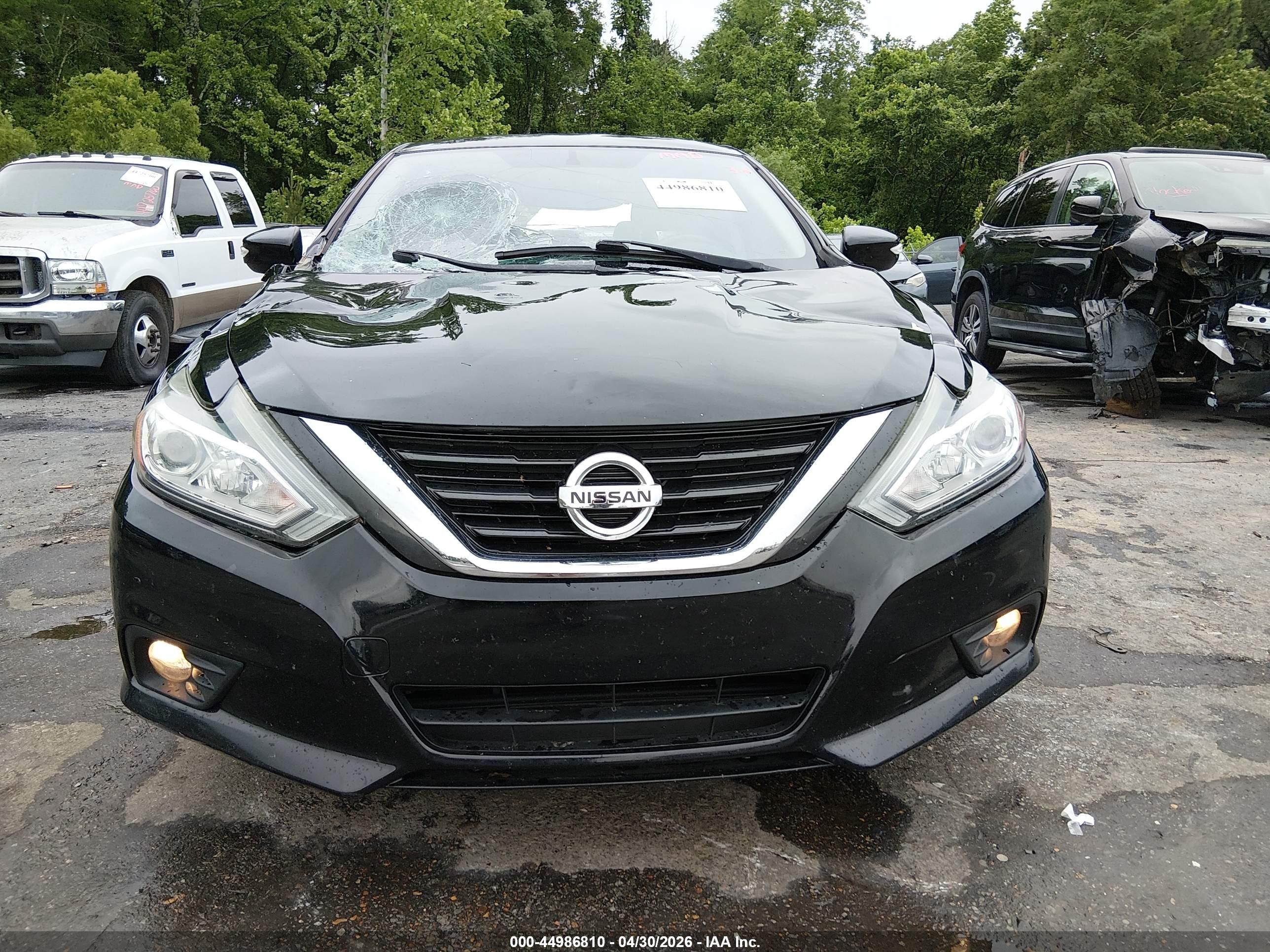 2017 Nissan Altima 2.5 Sv Black vin: 1N4AL3AP3HC196394
