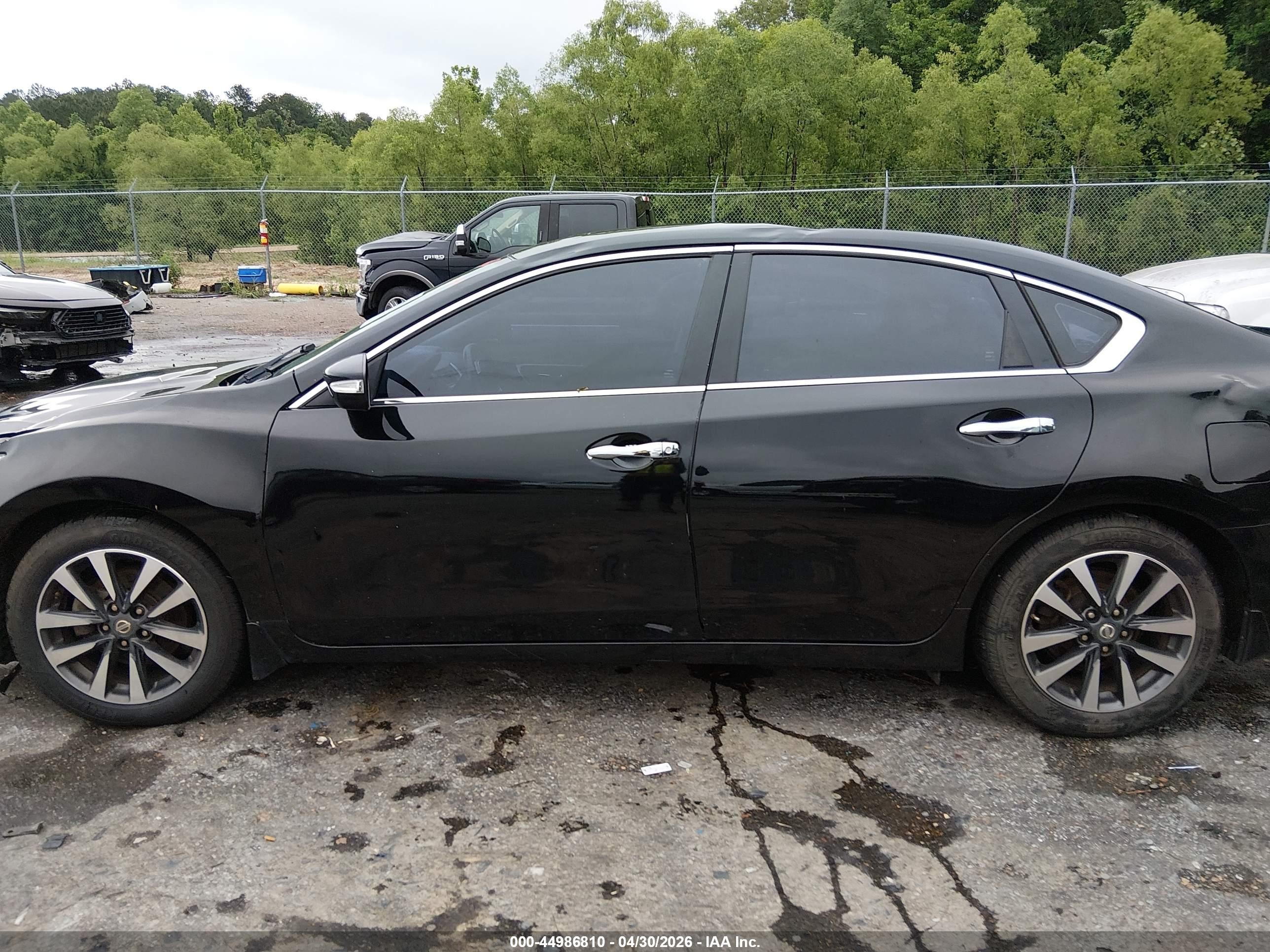 2017 Nissan Altima 2.5 Sv Black vin: 1N4AL3AP3HC196394
