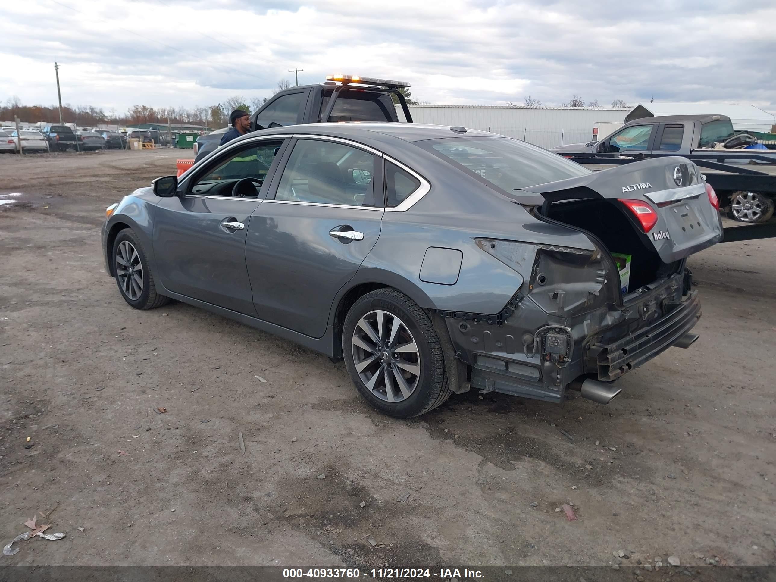 2017 Nissan Altima 2.5 Sl Gray vin: 1N4AL3AP3HC229202