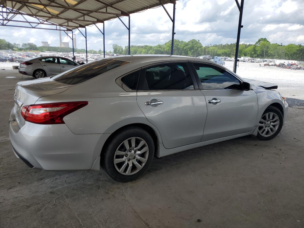 2017 Nissan Altima 2.5 Silver vin: 1N4AL3AP3HC229474