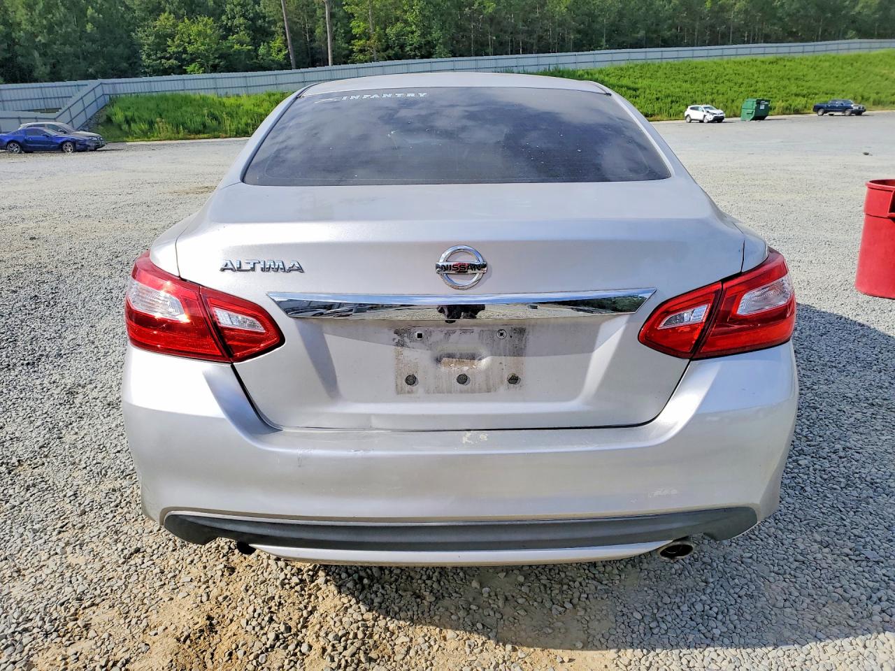 2017 Nissan Altima 2.5 S Silver vin: 1N4AL3AP3HC229474