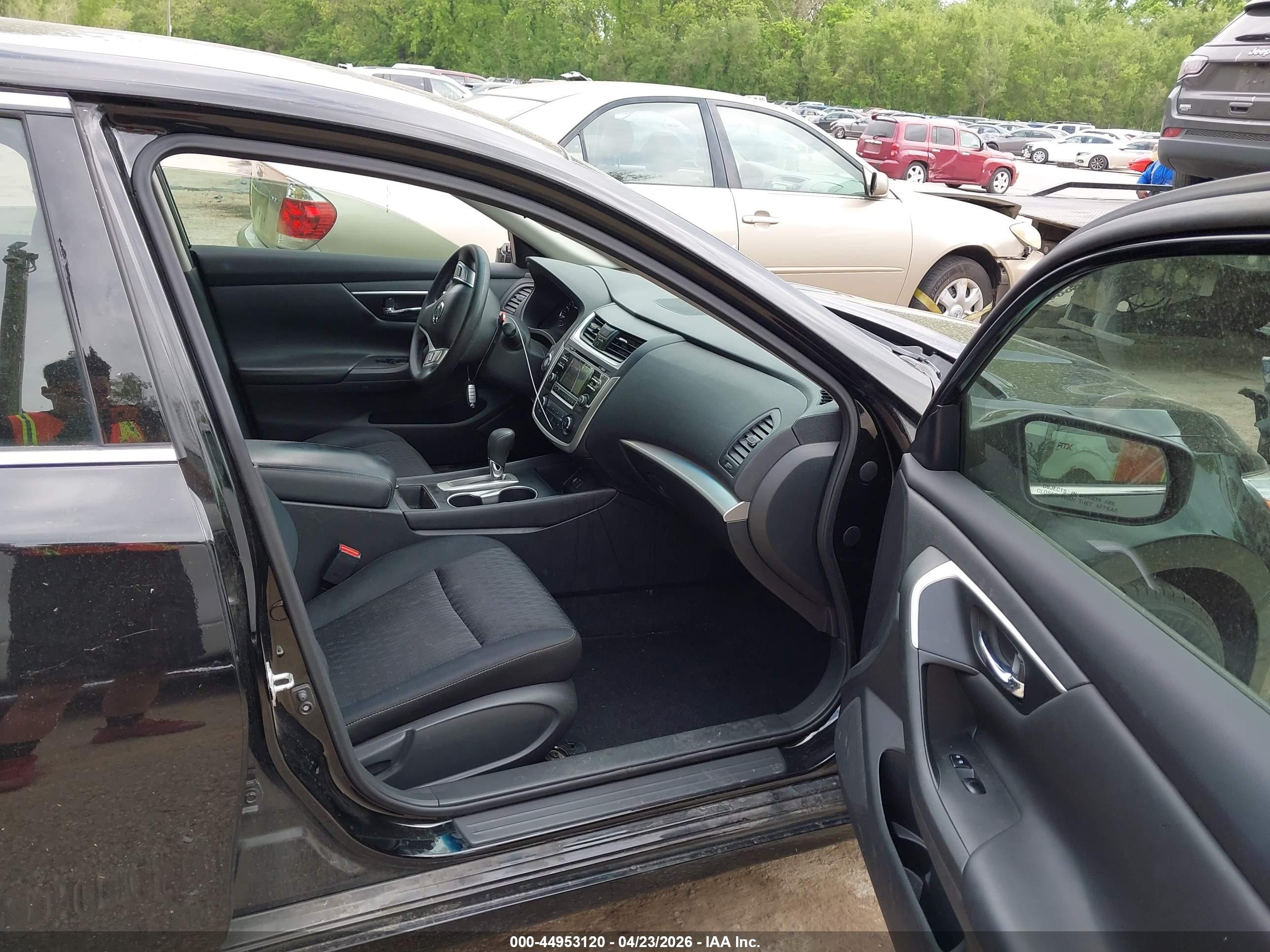 2017 Nissan Altima 2.5 S Черный vin: 1N4AL3AP3HC476865