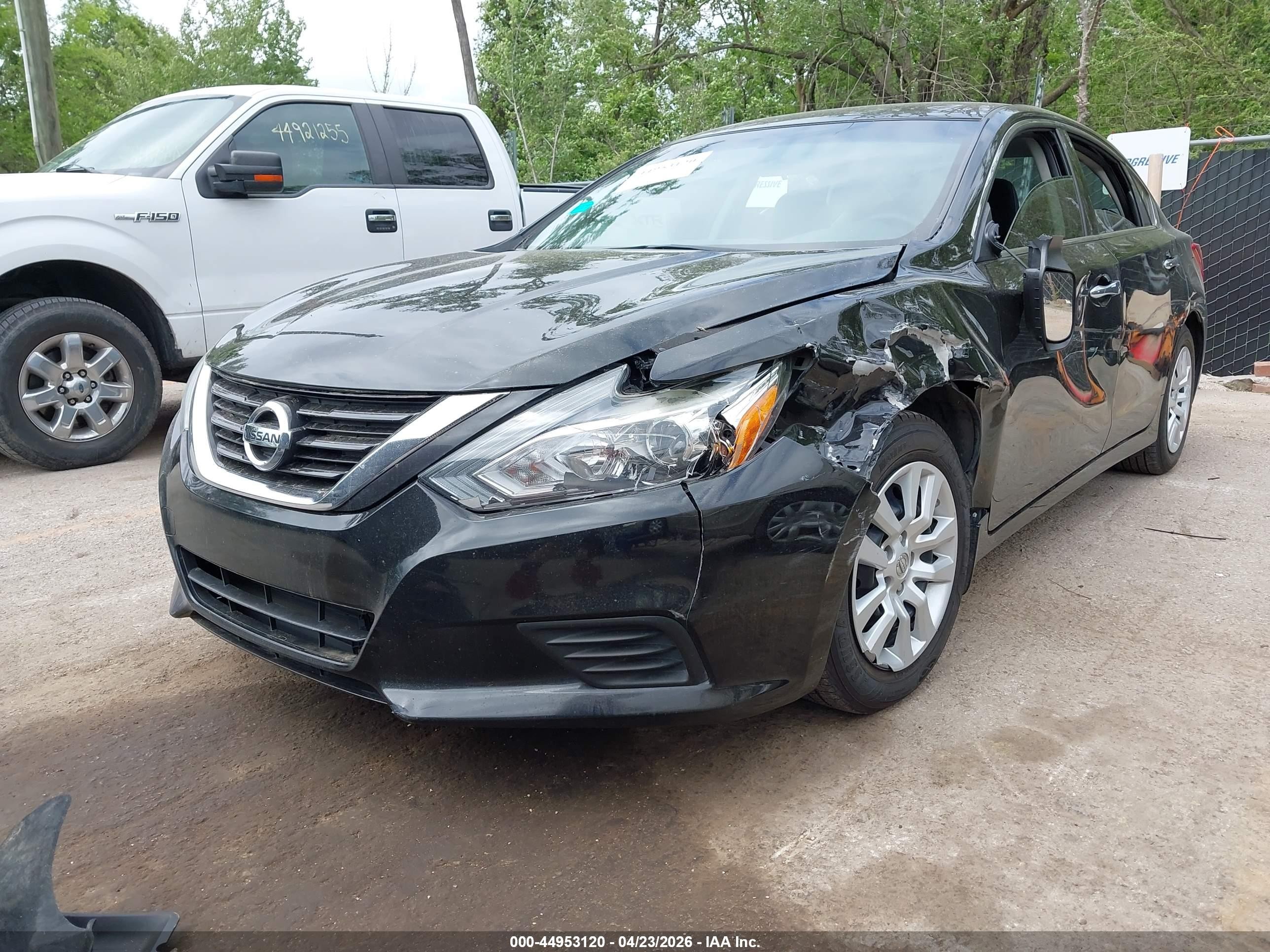 2017 Nissan Altima 2.5 S Черный vin: 1N4AL3AP3HC476865
