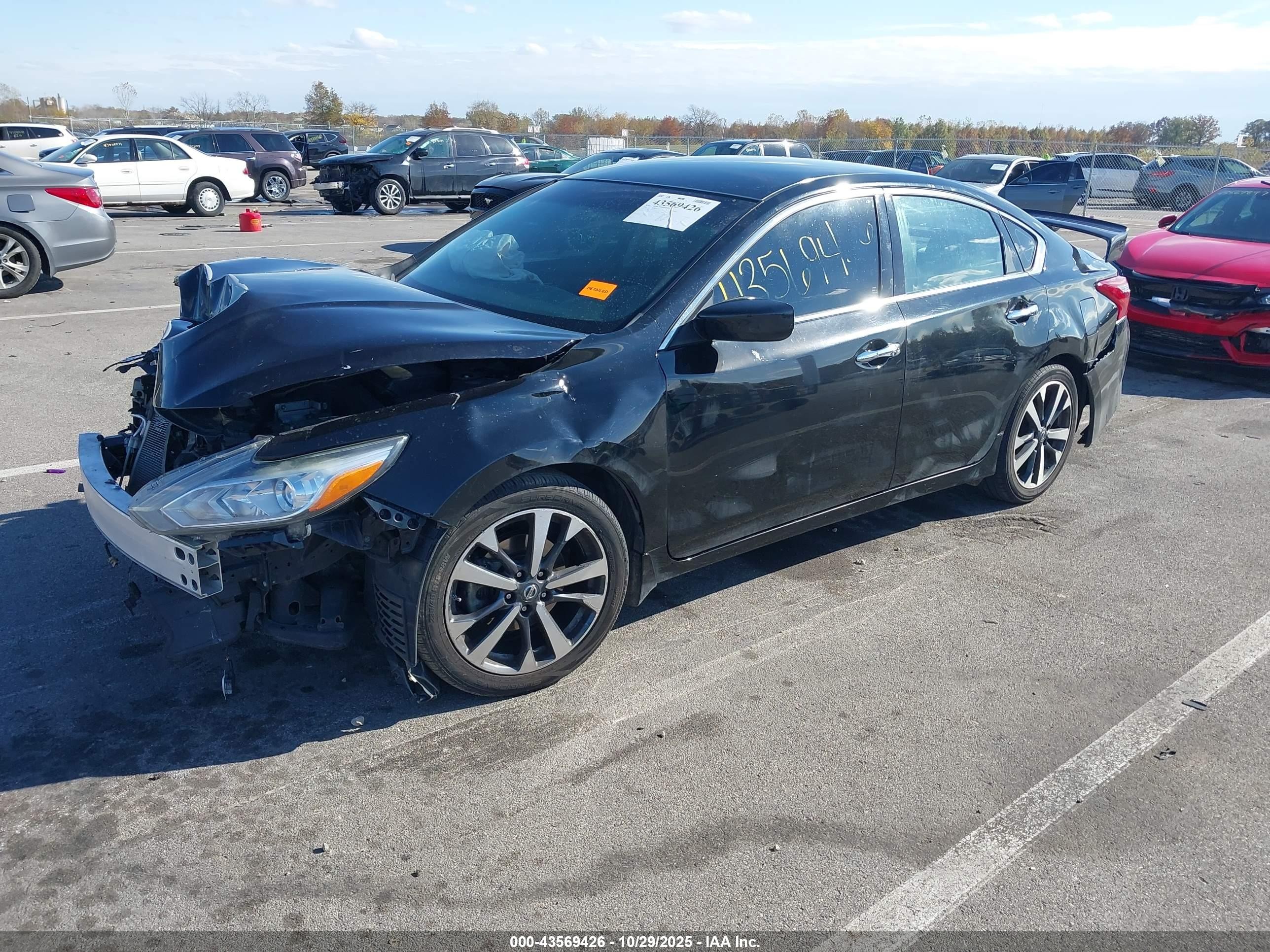 2018 Nissan Altima 2.5 S Черный vin: 1N4AL3AP3JC131521
