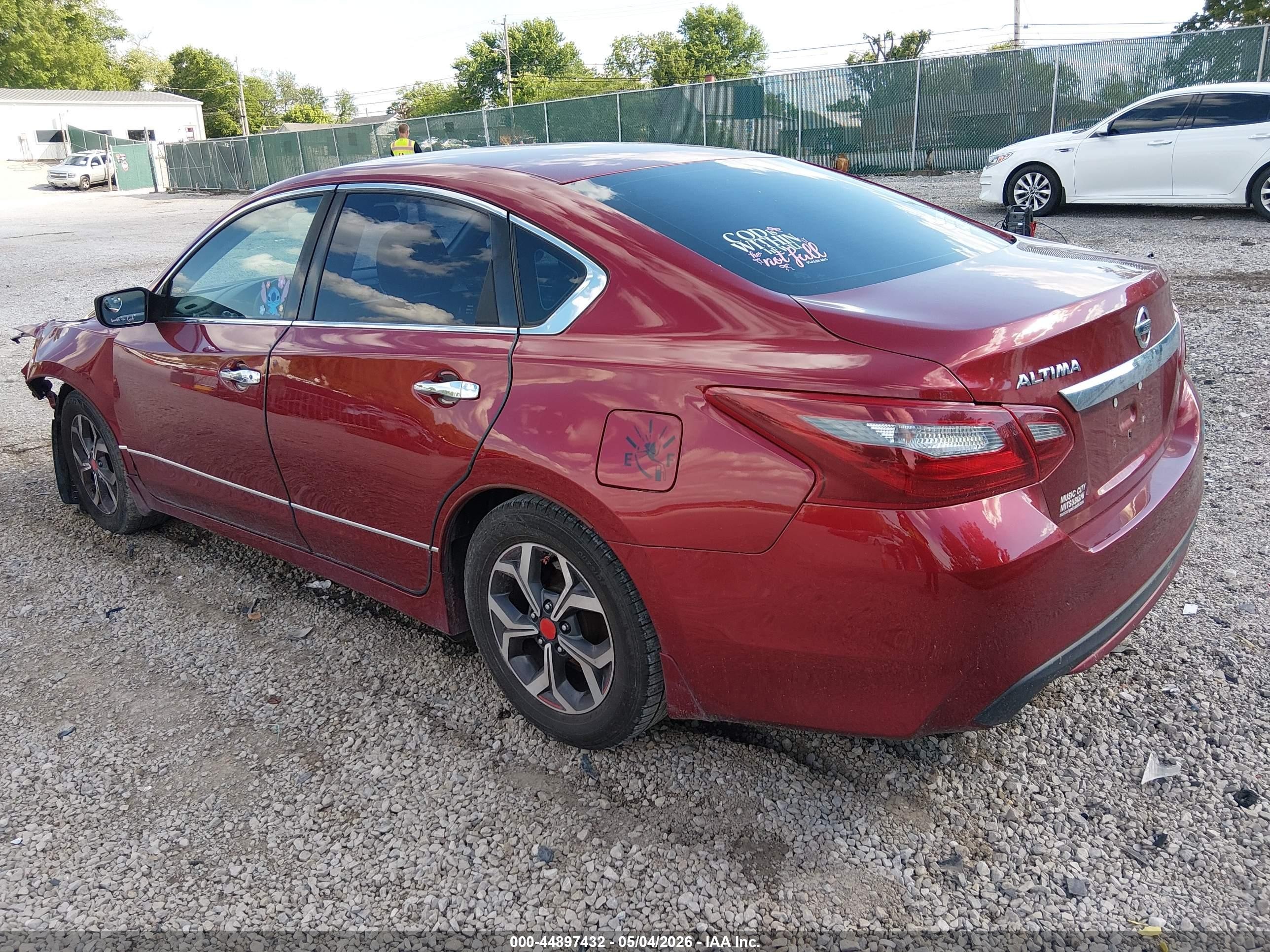 2018 Nissan Altima 2.5 S Темно-бордовый vin: 1N4AL3AP3JC189466