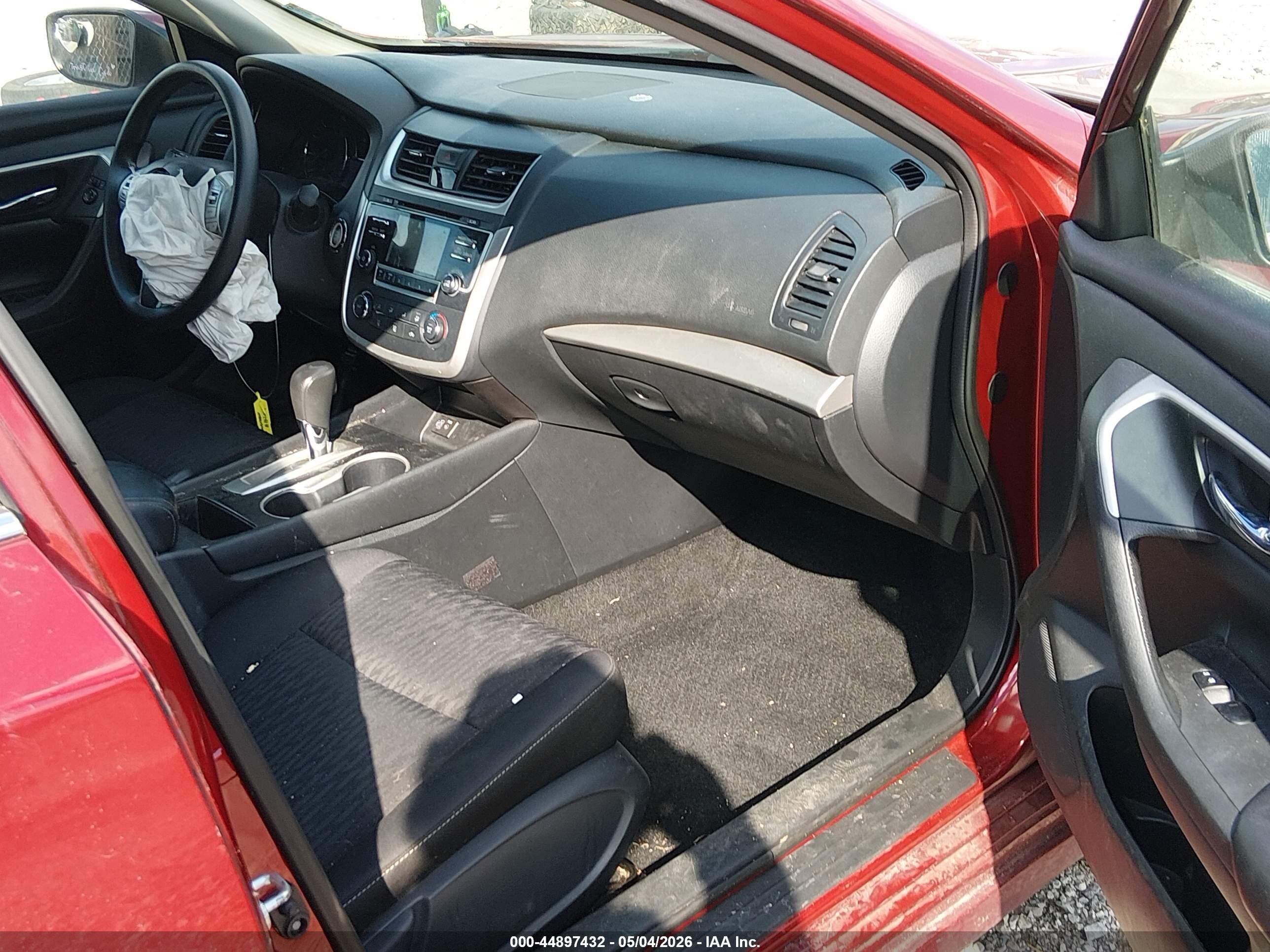 2018 Nissan Altima 2.5 S Темно-бордовый vin: 1N4AL3AP3JC189466