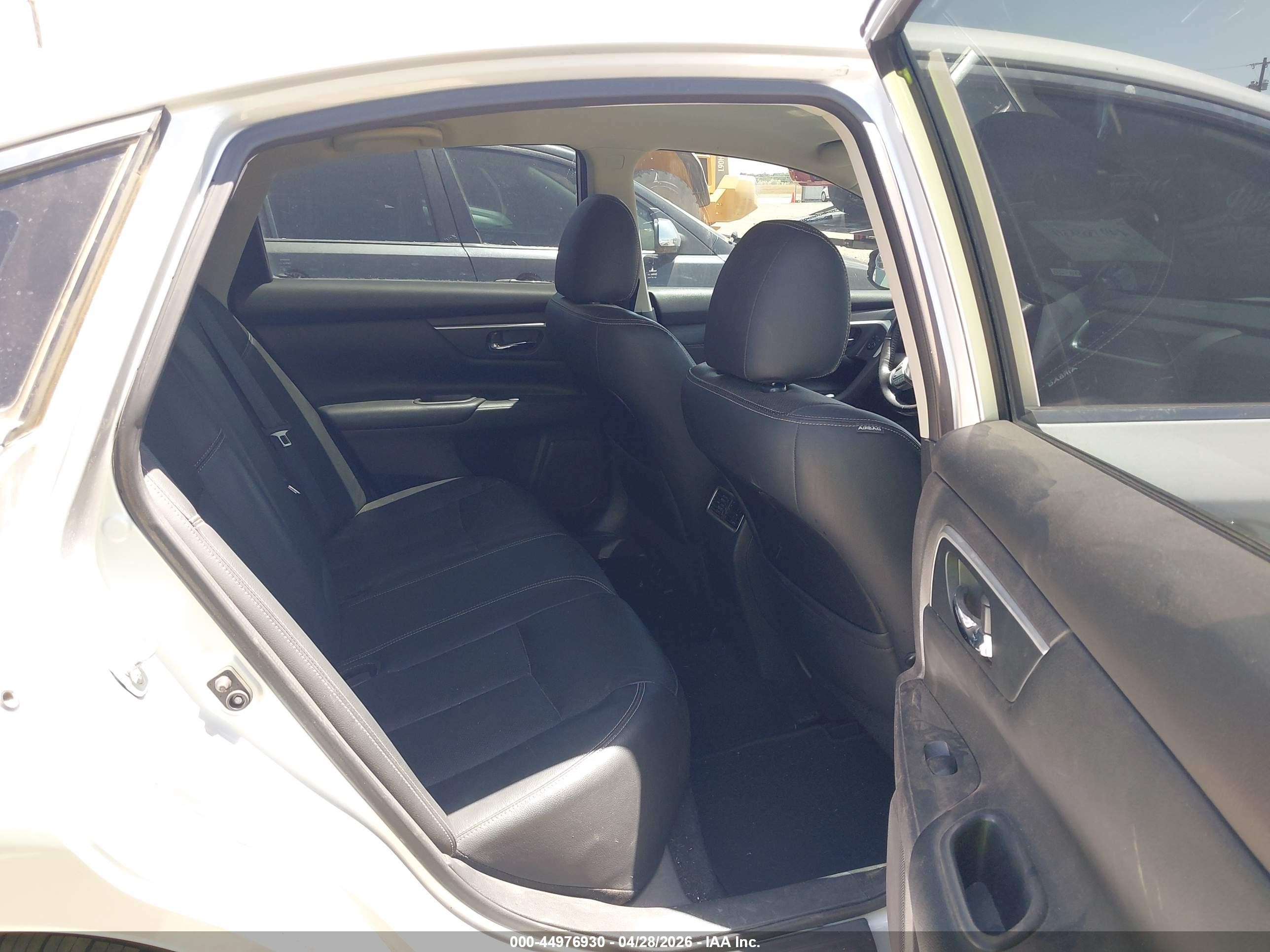 2018 Nissan Altima 2.5 Sl Silver vin: 1N4AL3AP3JC192769