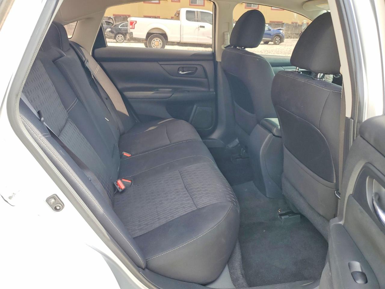 2018 Nissan Altima 2.5 S Silver vin: 1N4AL3AP3JC194828