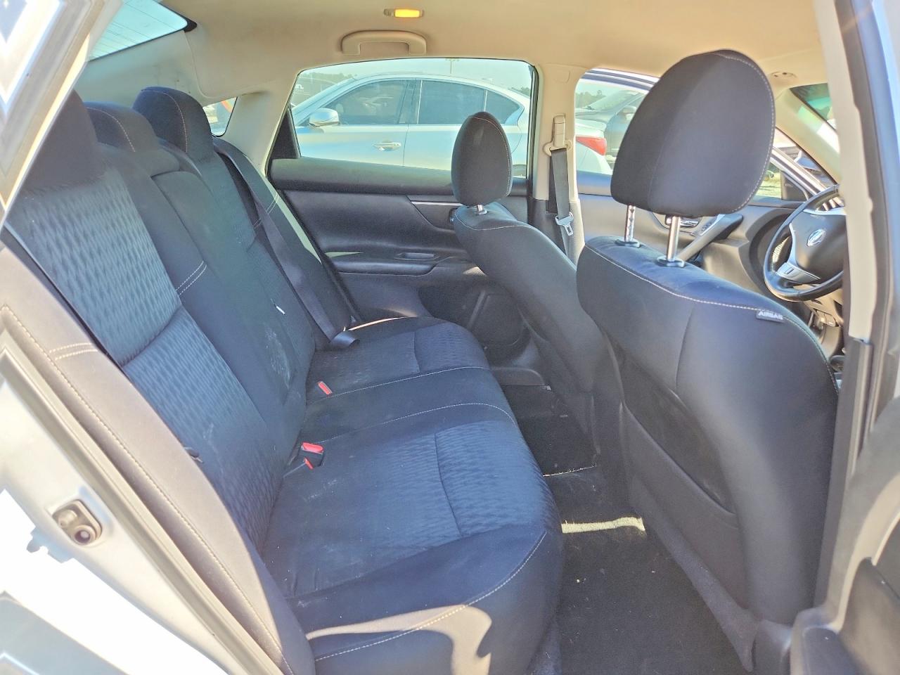 2018 Nissan Altima 2.5 Sv Silver vin: 1N4AL3AP3JC243672