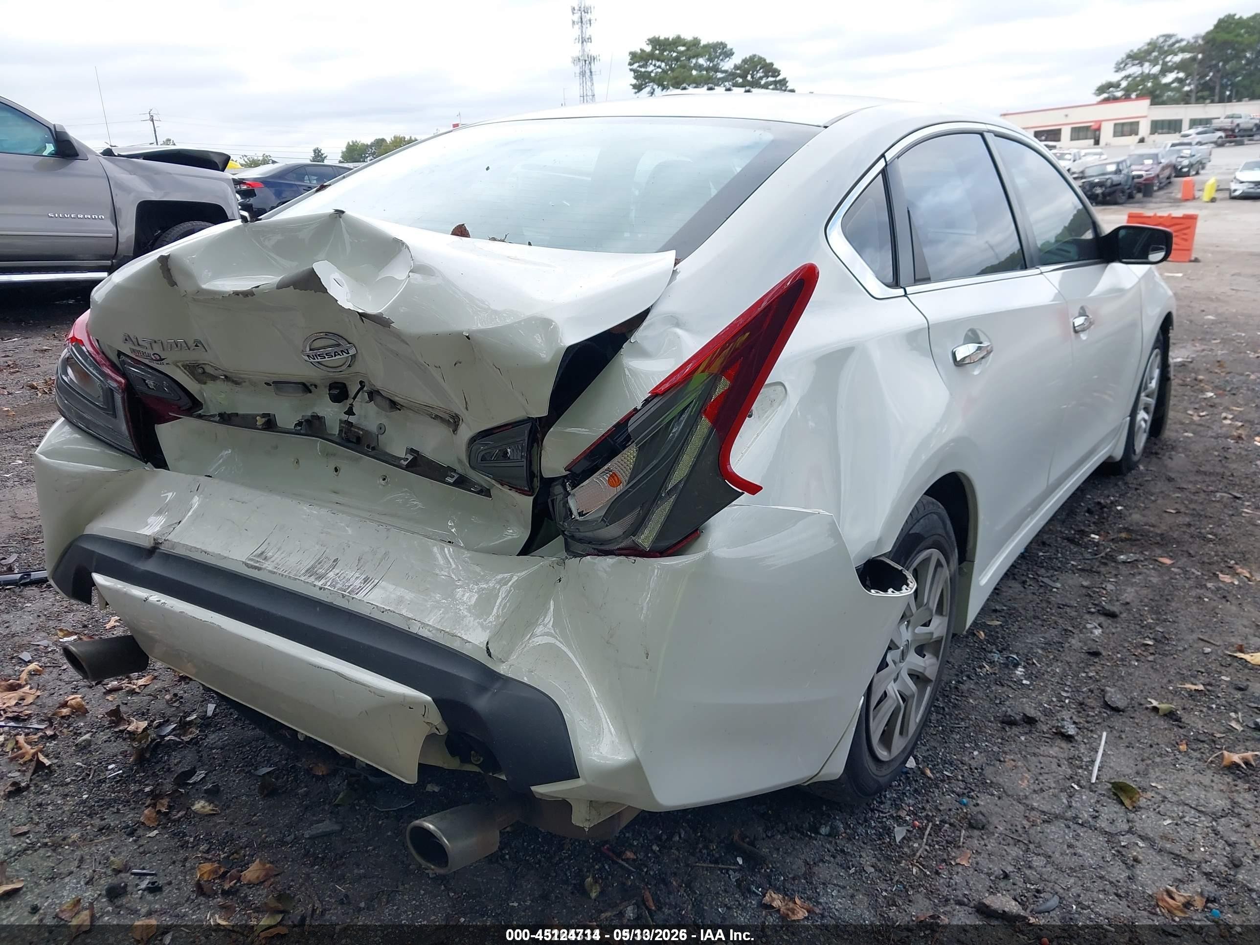 2018 Nissan Altima 2.5 S White vin: 1N4AL3AP3JC247298