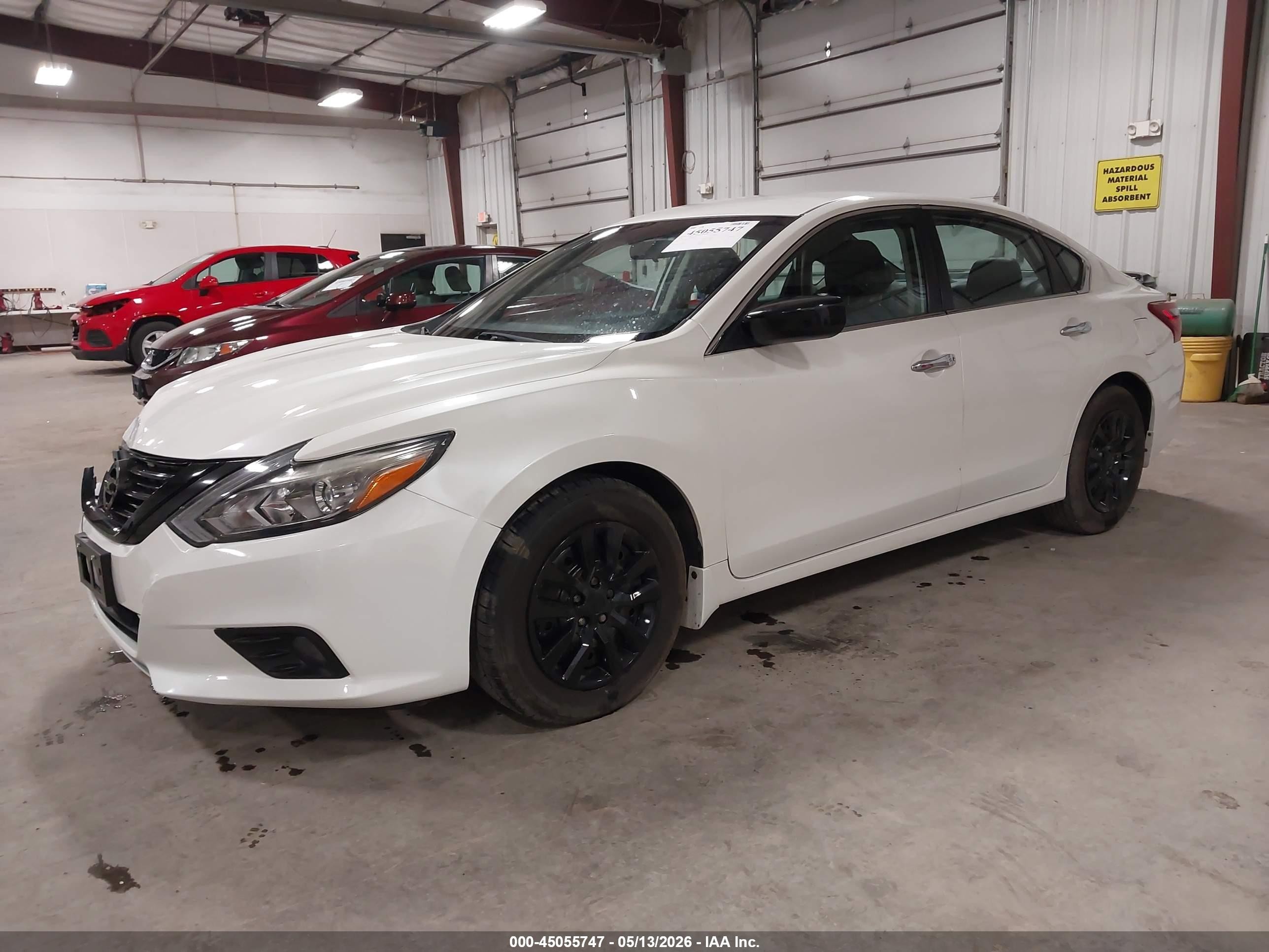 2018 Nissan Altima 2.5 Sr Белый vin: 1N4AL3AP3JC298347
