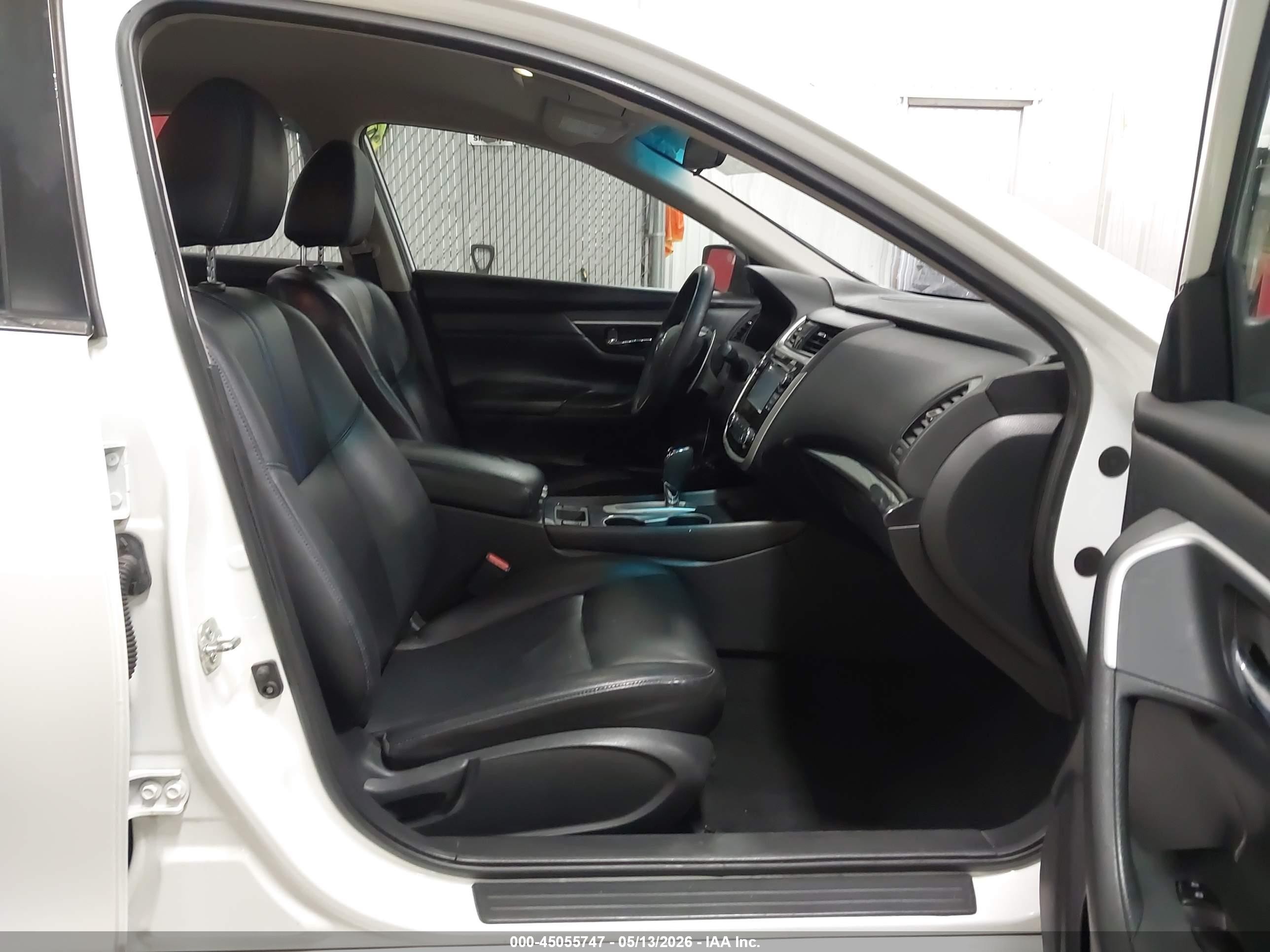 2018 Nissan Altima 2.5 Sr Белый vin: 1N4AL3AP3JC298347