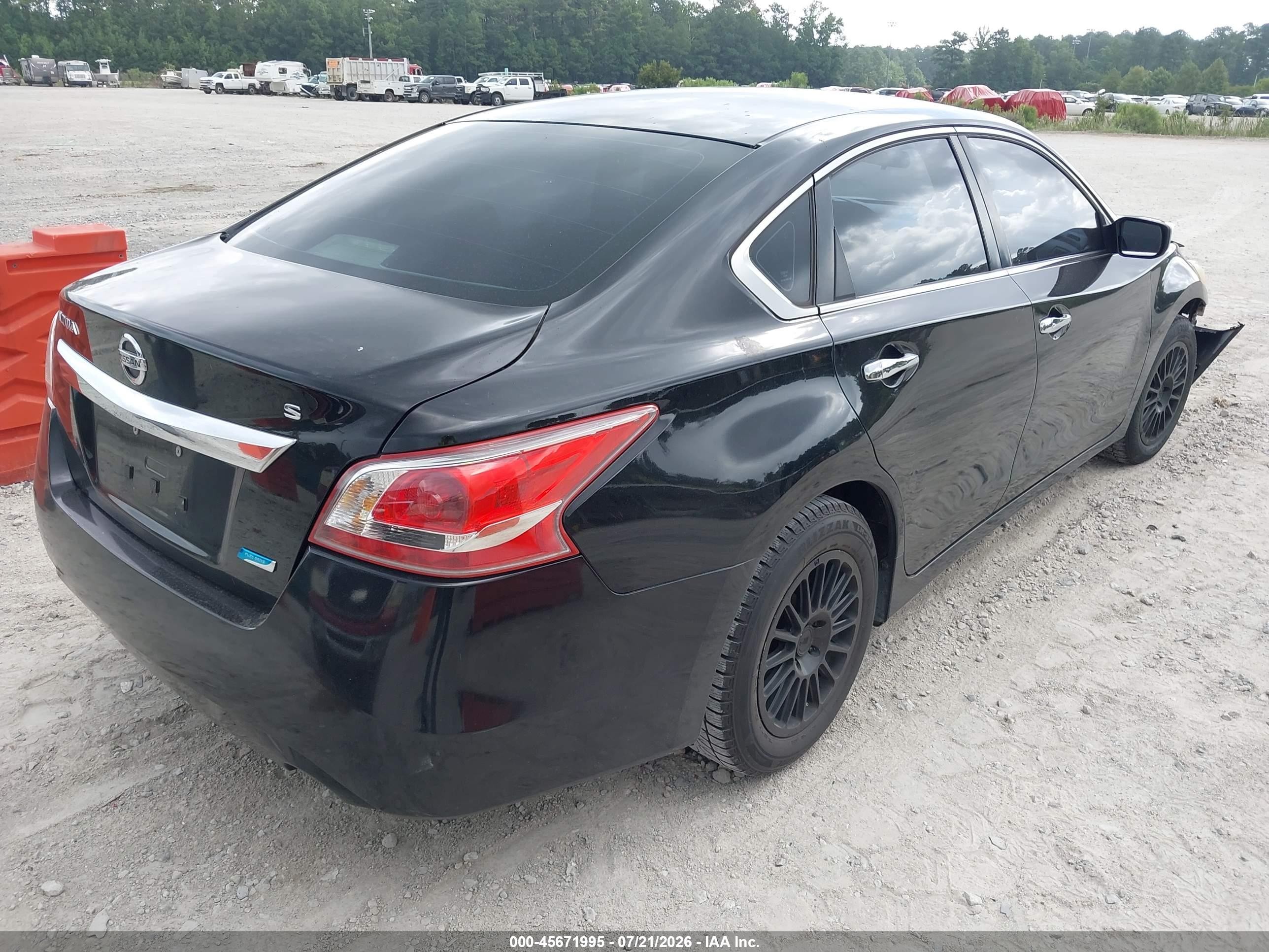 2013 Nissan Altima 2.5 S Черный vin: 1N4AL3AP4DC101299